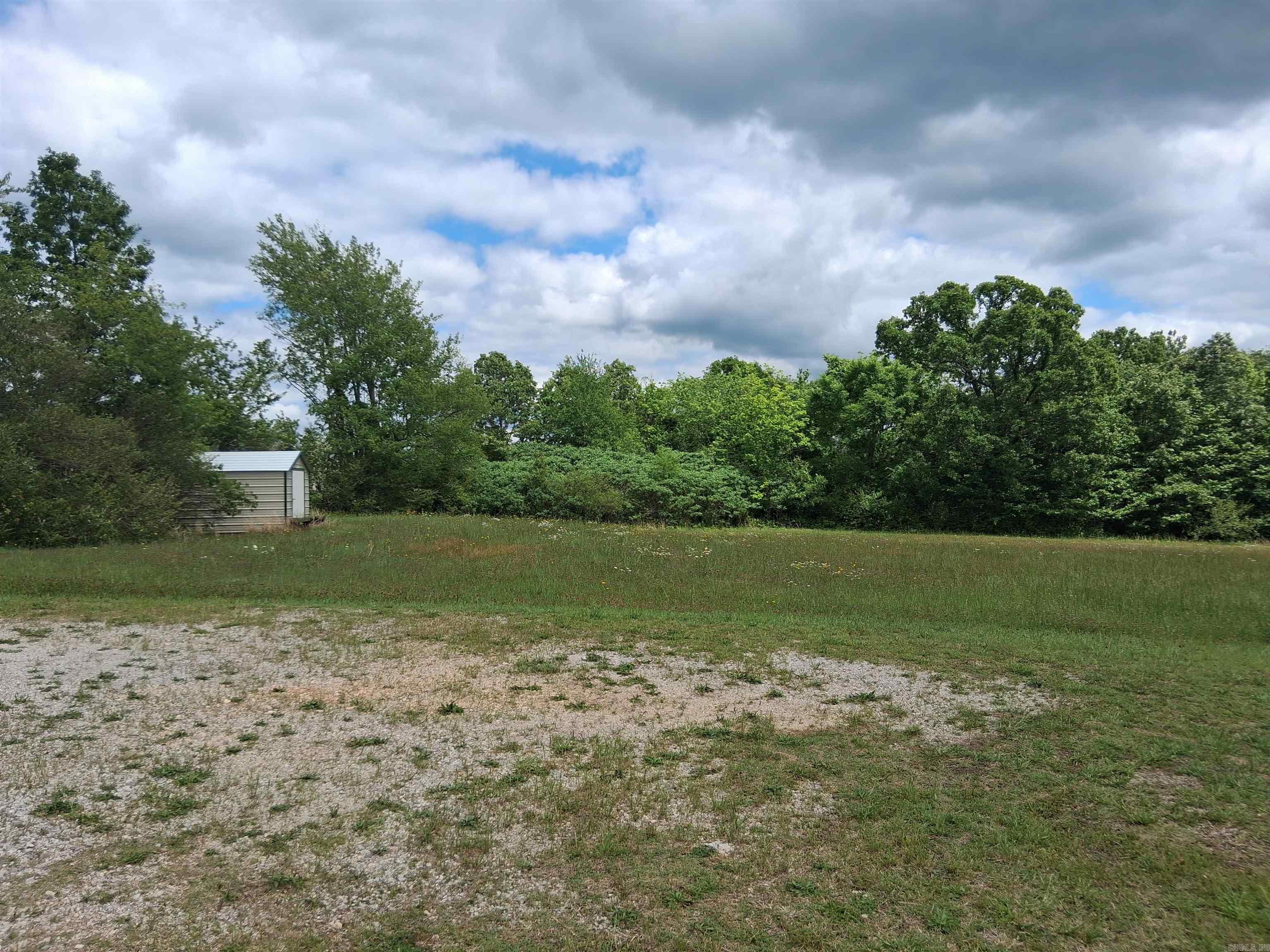 206 MEADOW VIEW DR  Mountain View, AR