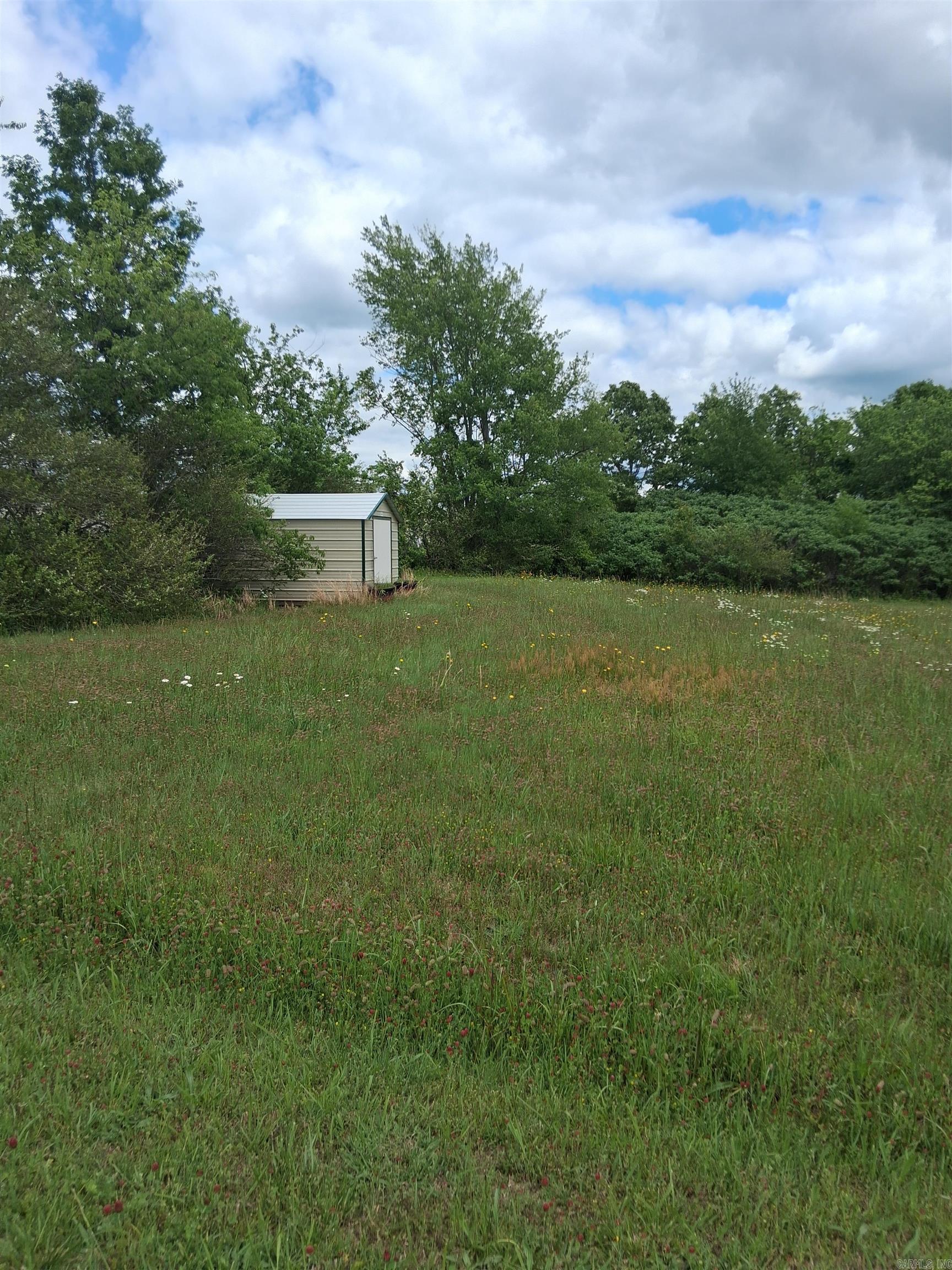 206 MEADOW VIEW DR  Mountain View, AR