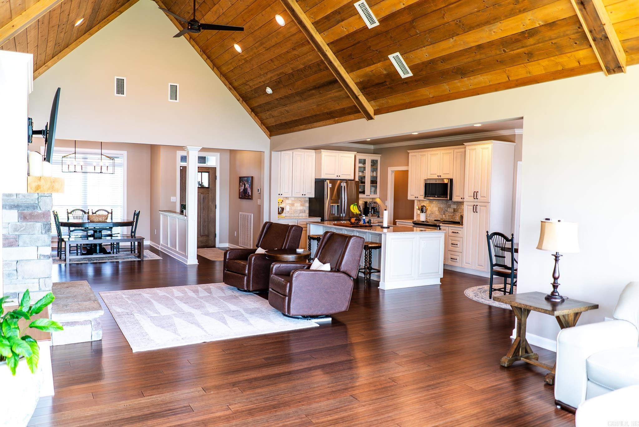 1751 Lakehall  Lake Village, AR