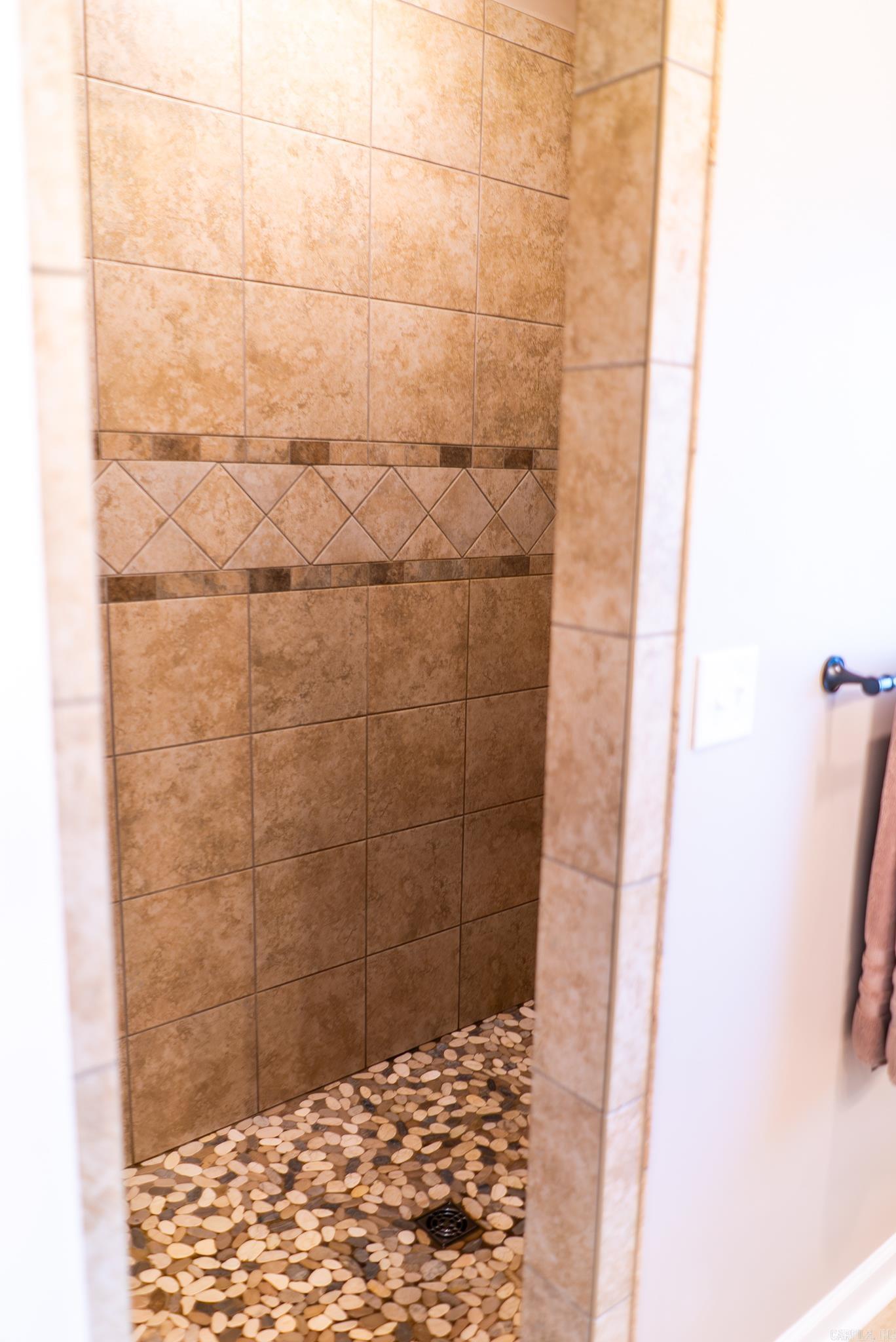 1751 Lakehall  Lake Village, AR