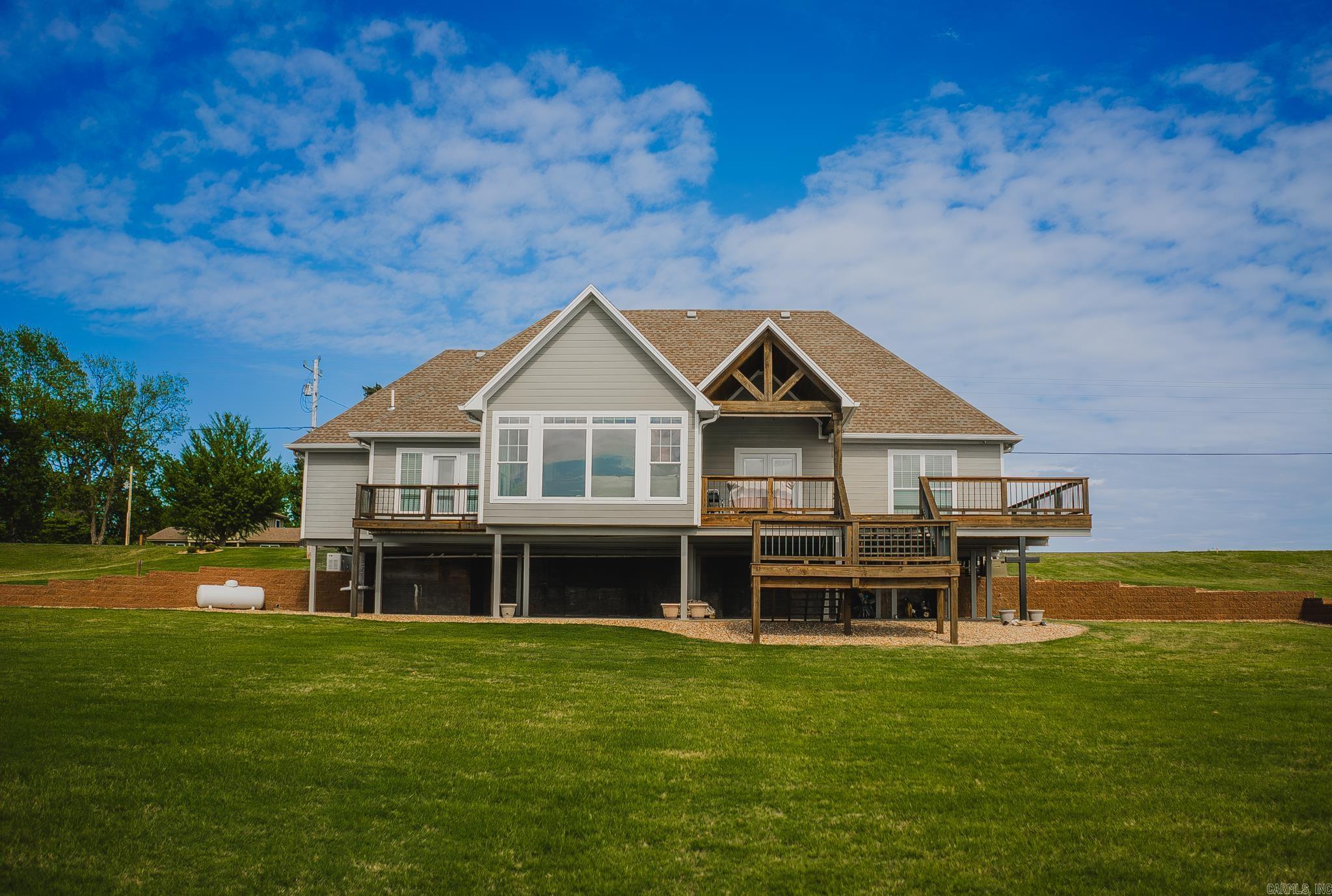 1751 Lakehall  Lake Village, AR