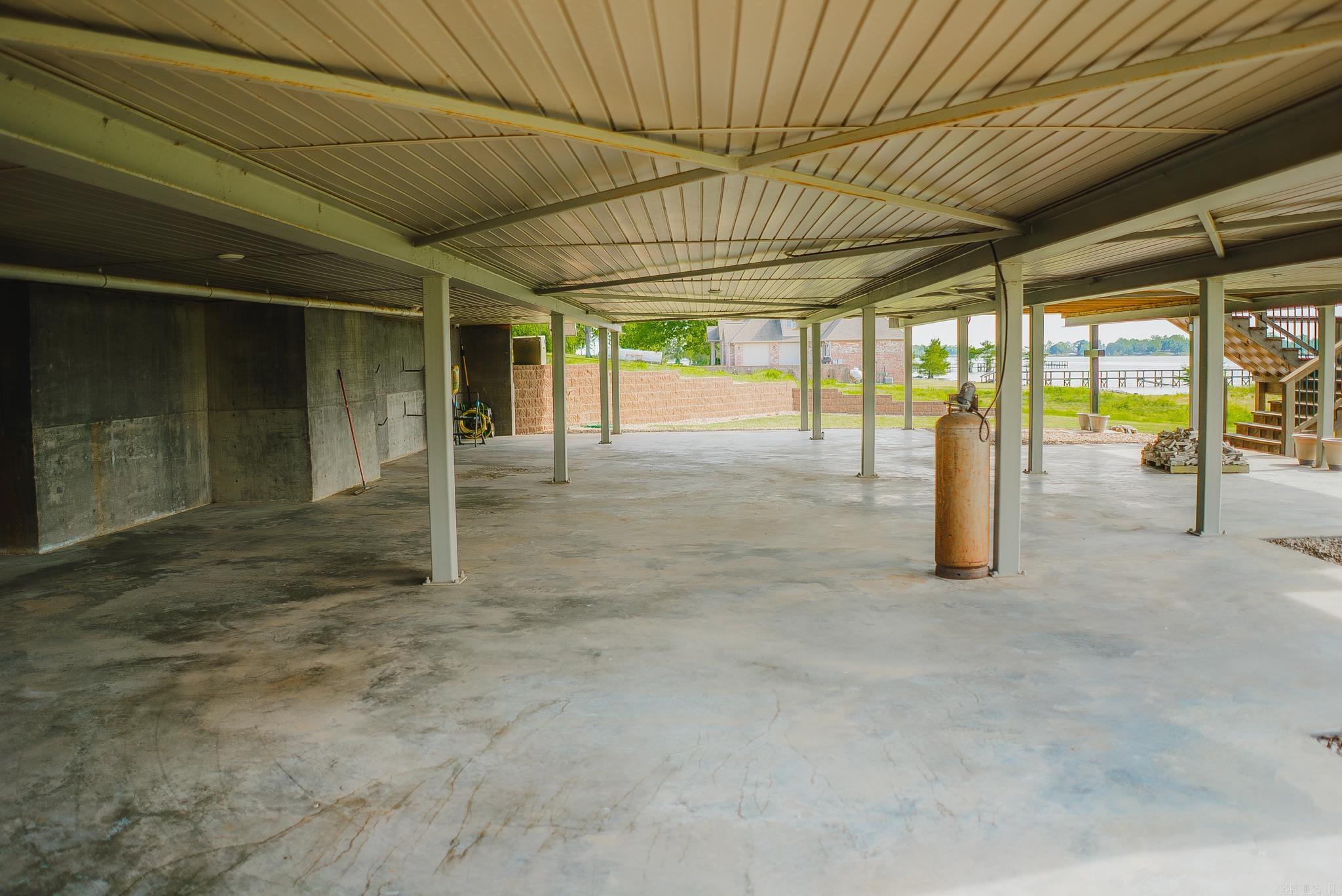 1751 Lakehall  Lake Village, AR