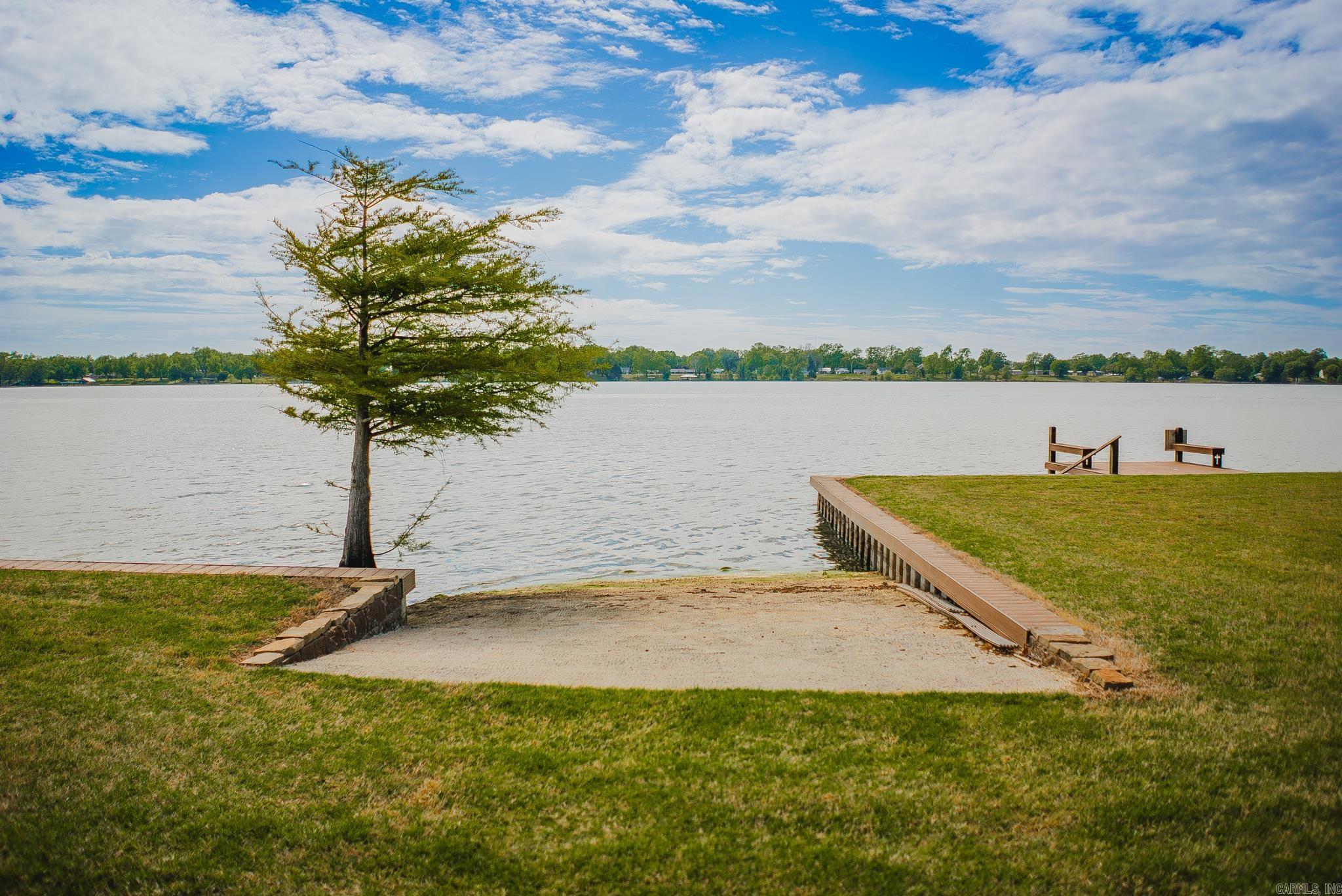 1751 Lakehall  Lake Village, AR