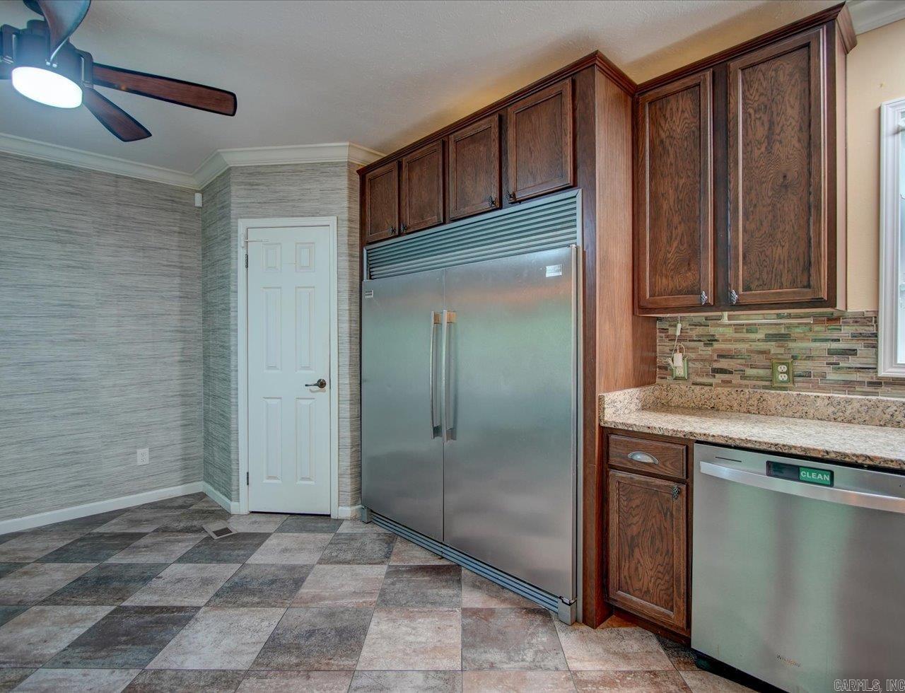 48 Shambley  Mount Ida, AR