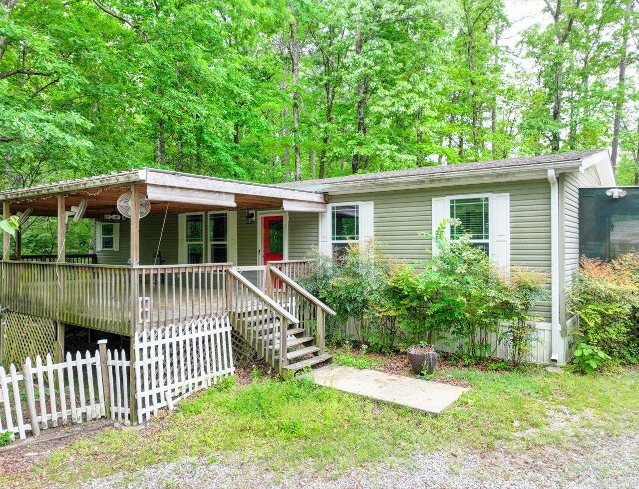 48 Shambley  Mount Ida, AR