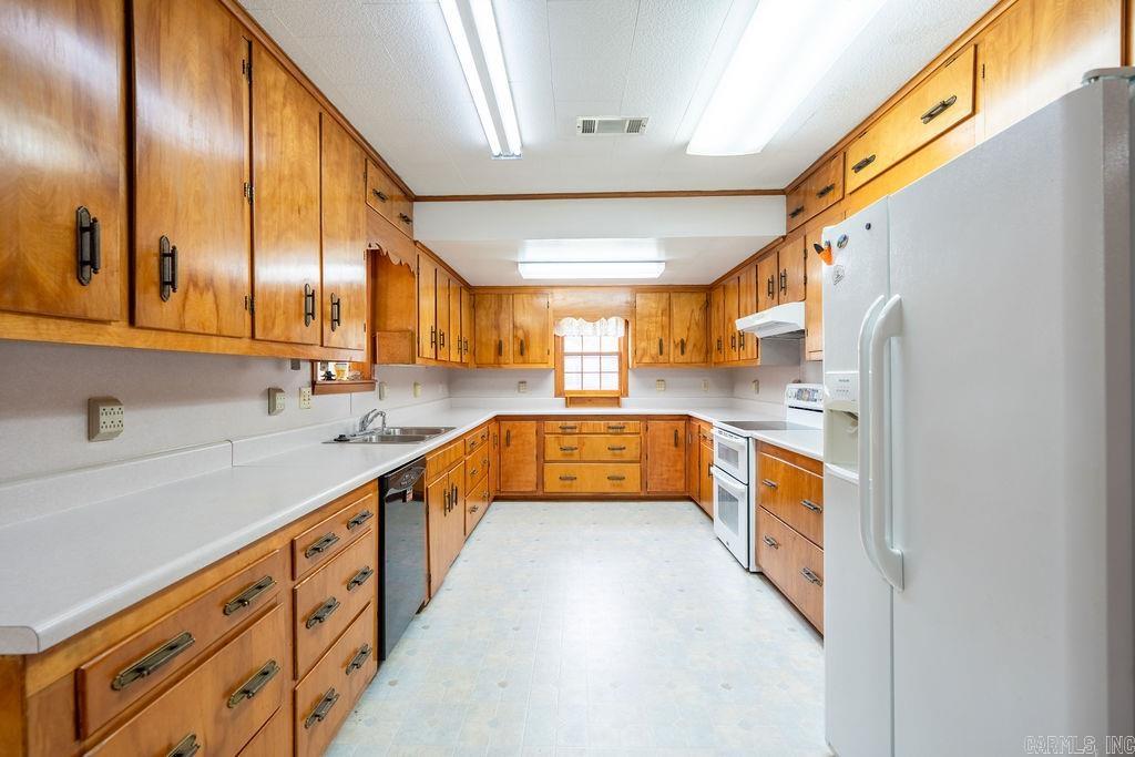 404 W Curran  Des Arc, AR