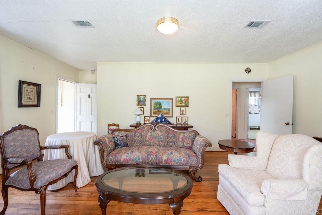 404 W Curran  Des Arc, AR