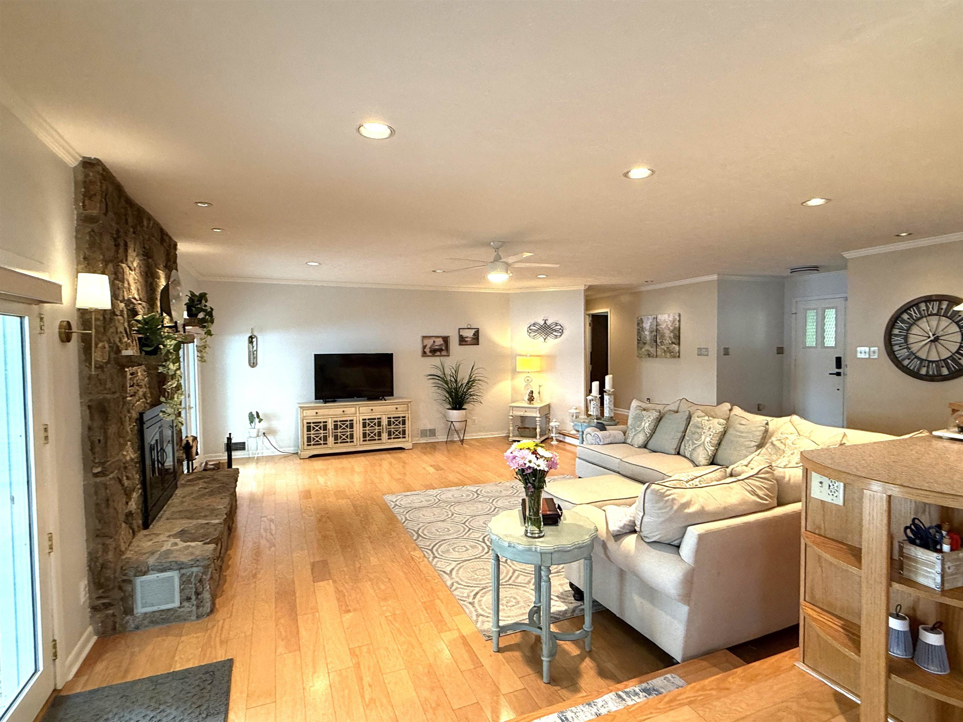 9 Keosauqua  Cherokee Village, AR