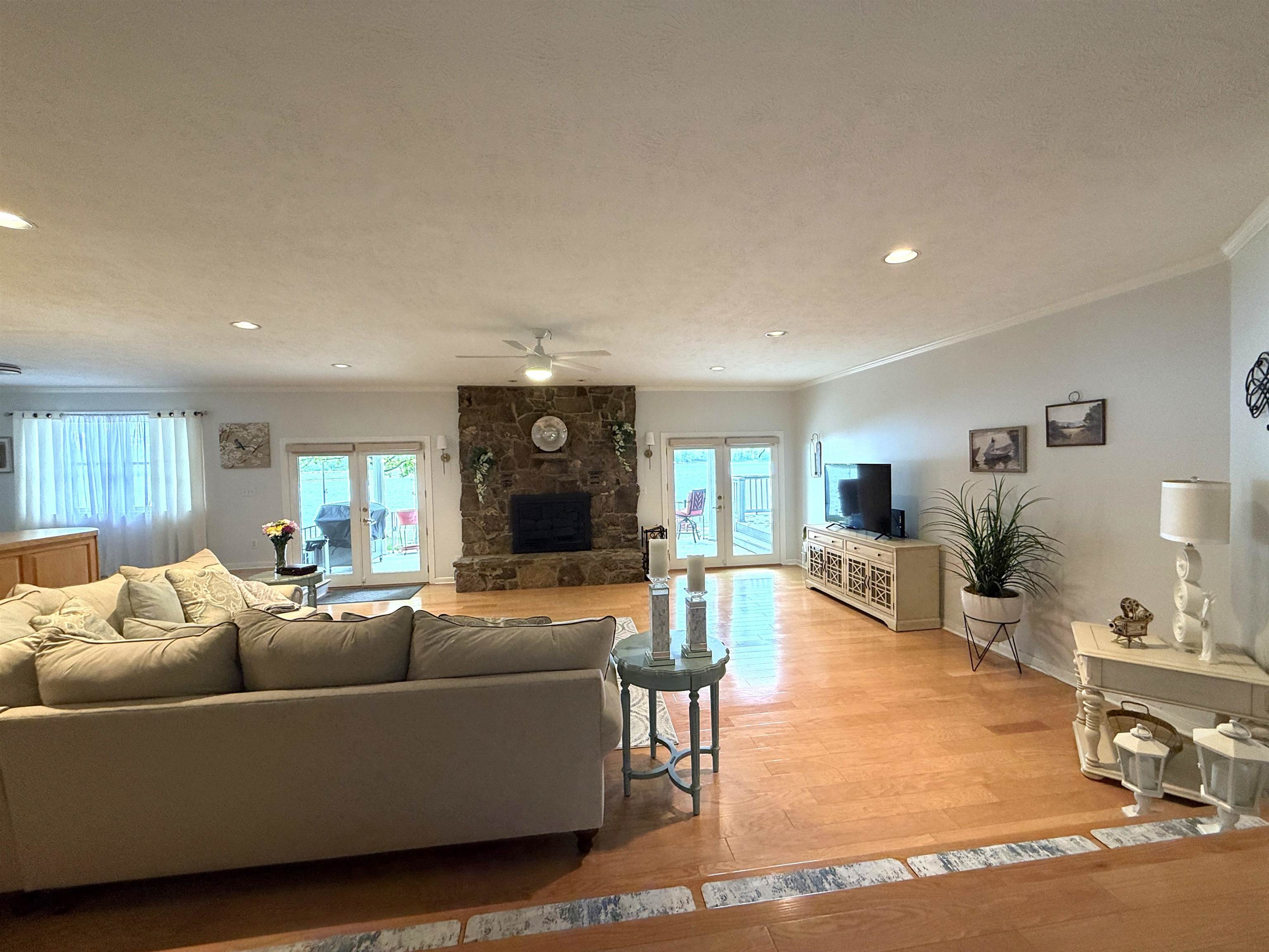 9 Keosauqua  Cherokee Village, AR