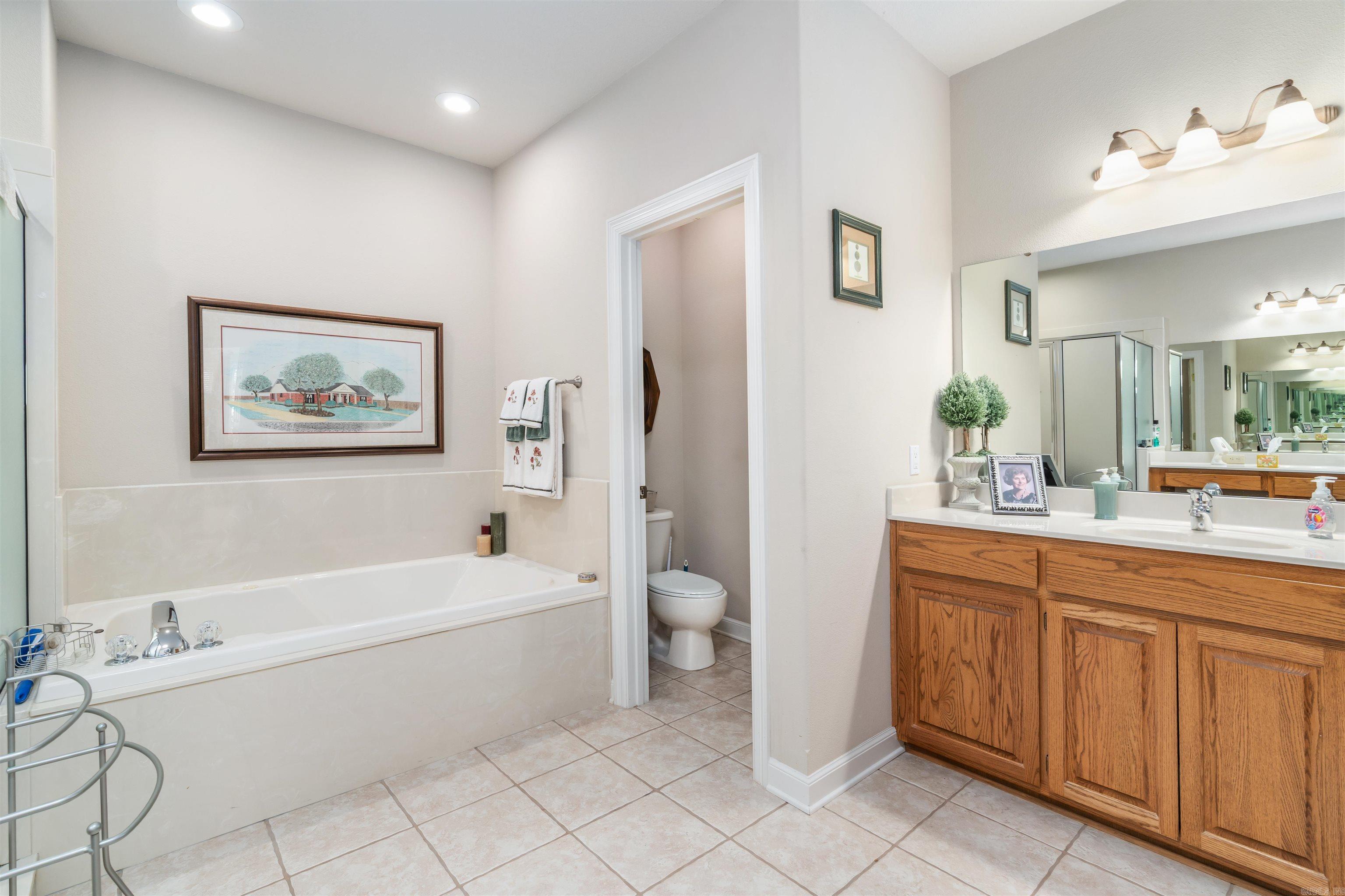 4 Quieto  Hot Springs Village, AR