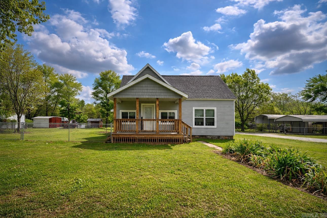 300 Reine Str.  Mena, AR