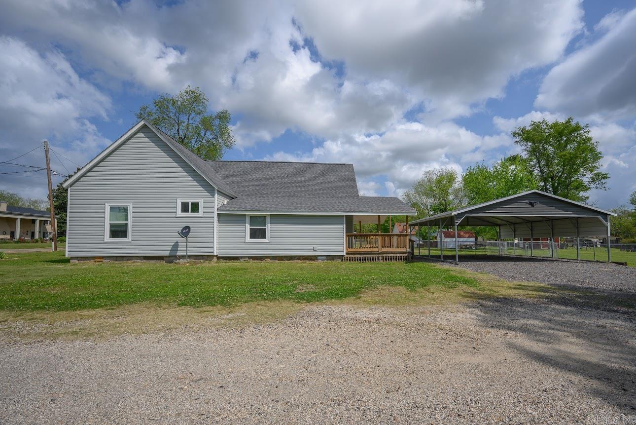 300 Reine Str.  Mena, AR