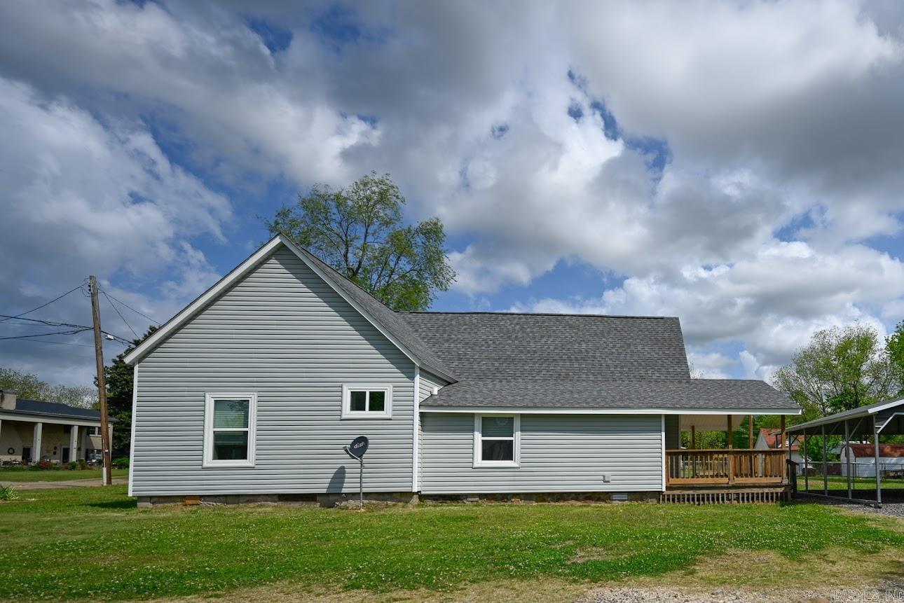 300 Reine Str.  Mena, AR