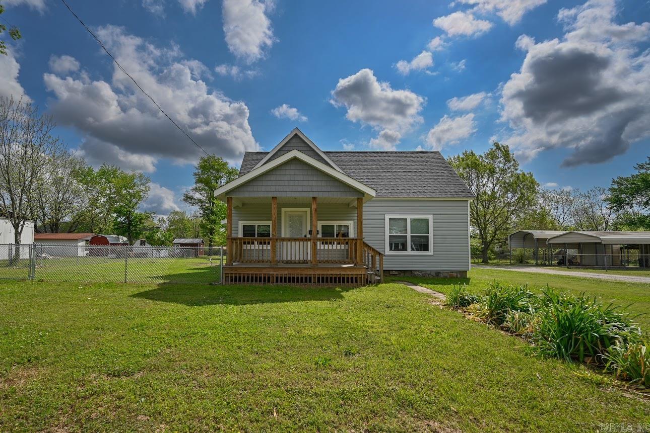 300 Reine Str.  Mena, AR