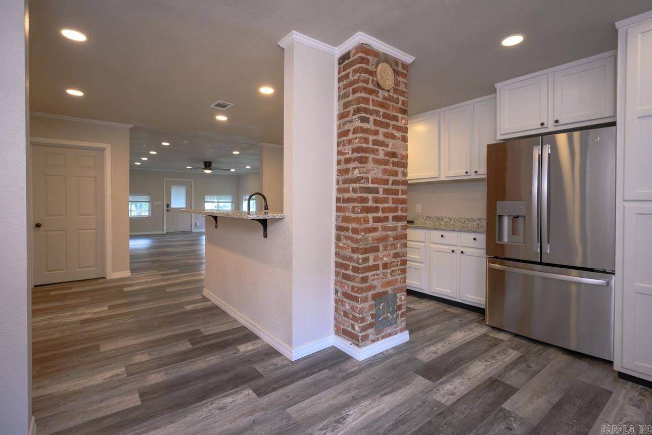 300 Reine Str.  Mena, AR