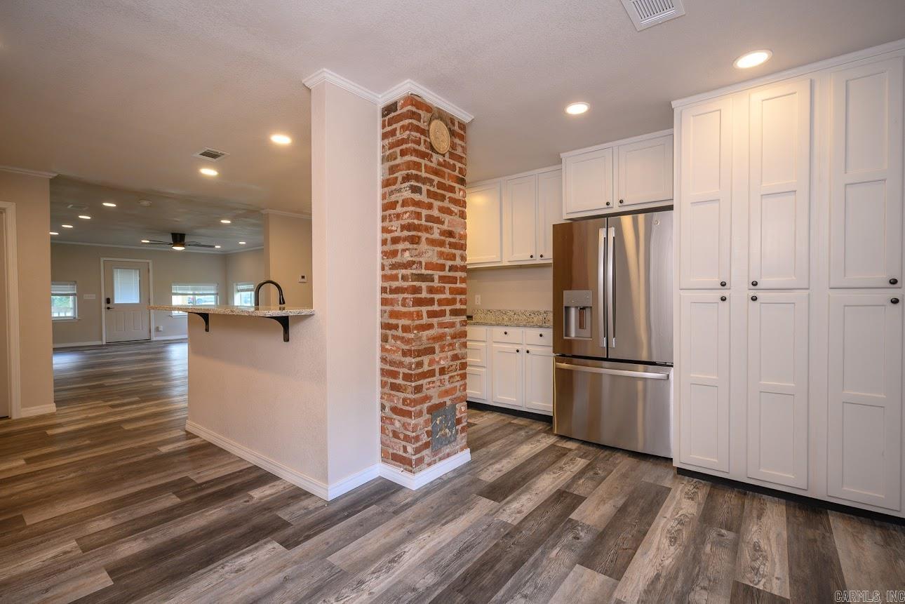 300 Reine Str.  Mena, AR