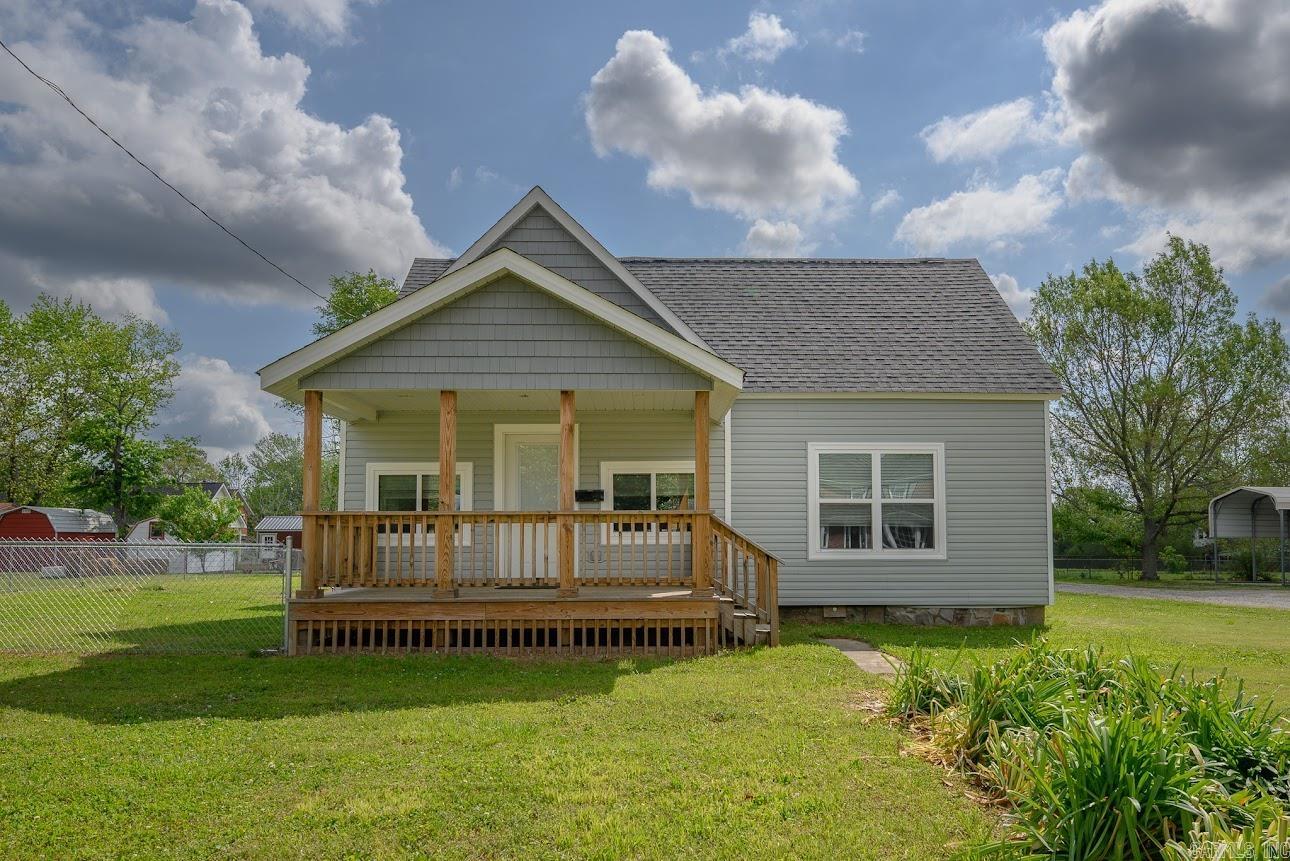 300 Reine Str.  Mena, AR