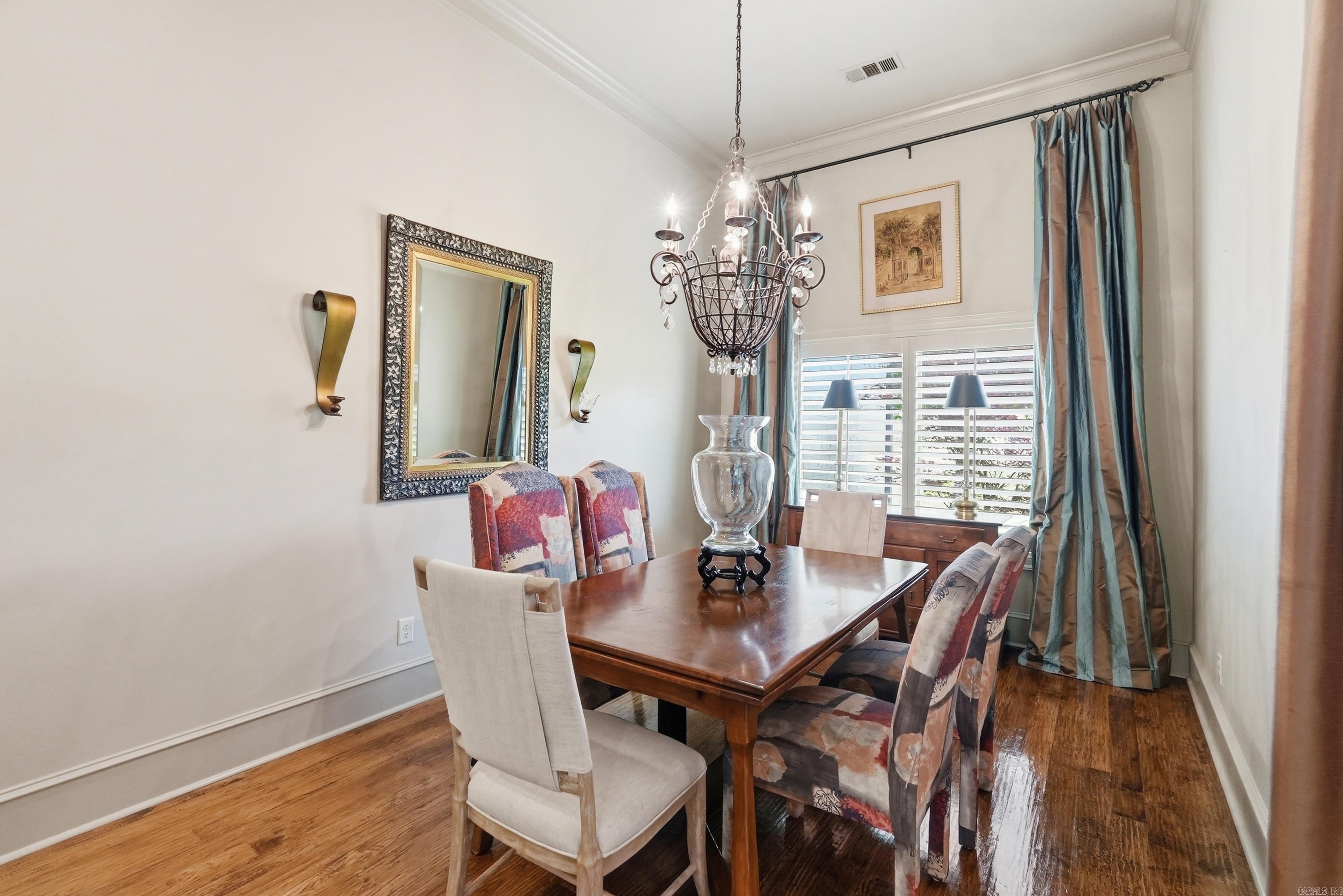 32 Winthrop  Little Rock, AR