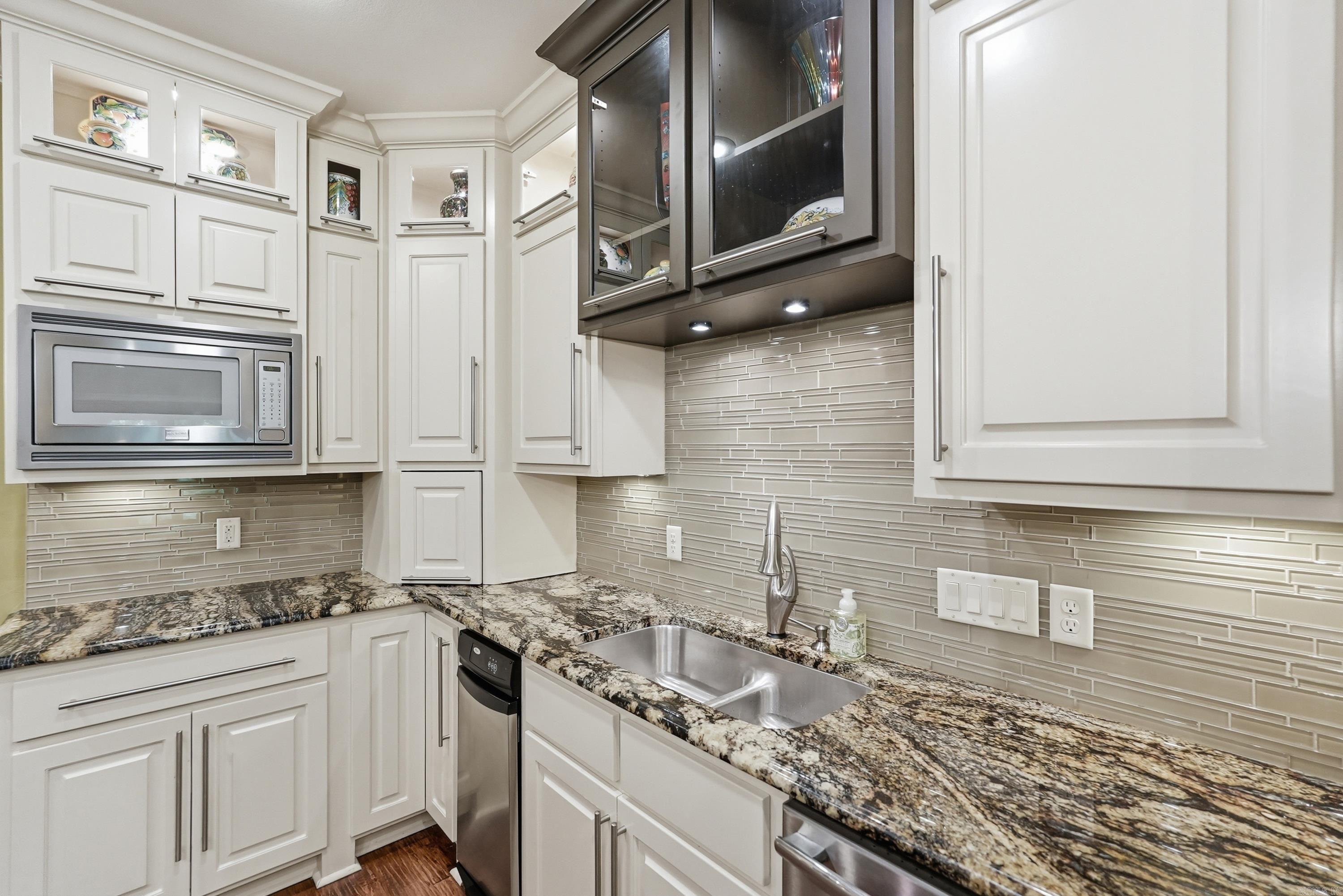 32 Winthrop  Little Rock, AR