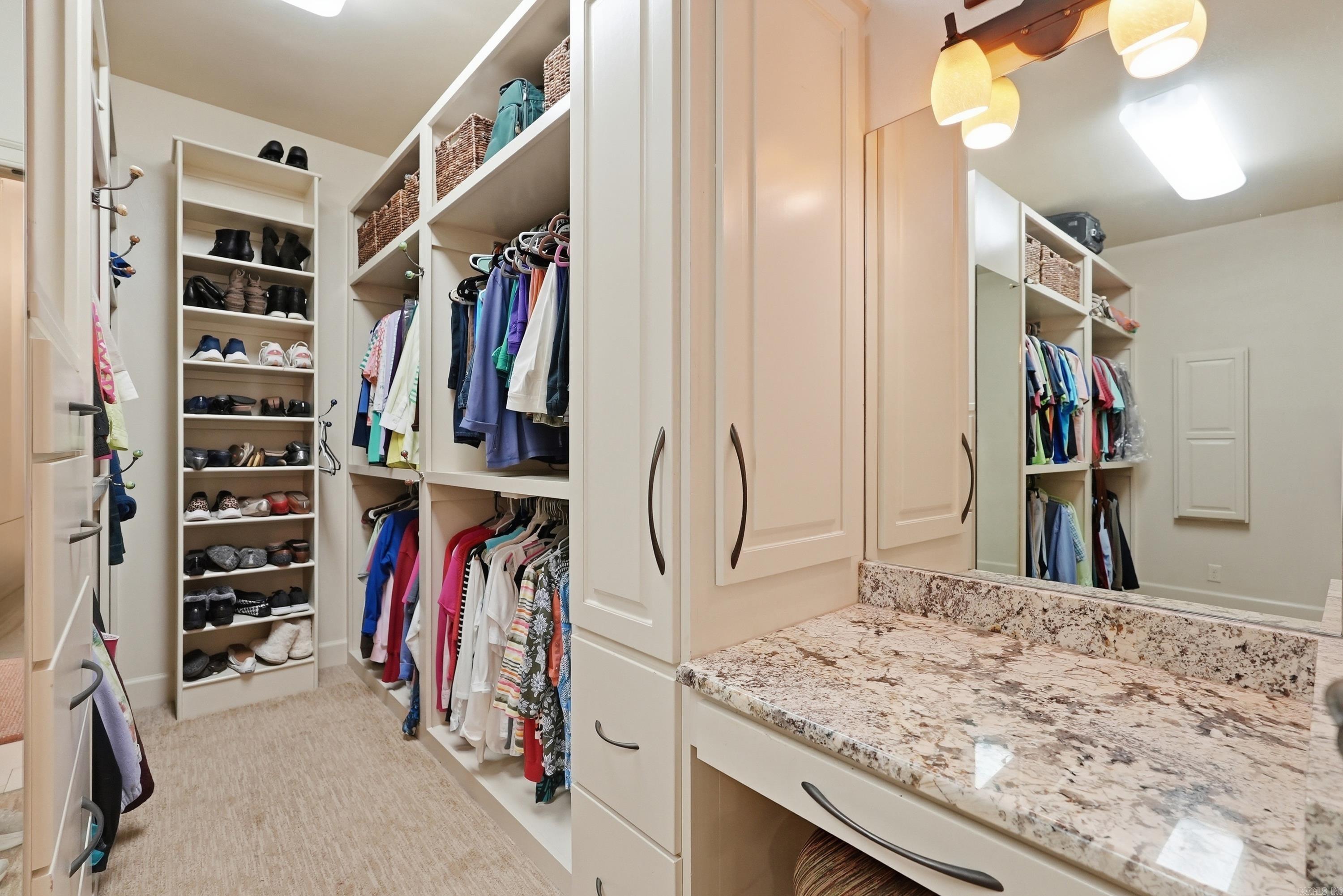 32 Winthrop  Little Rock, AR