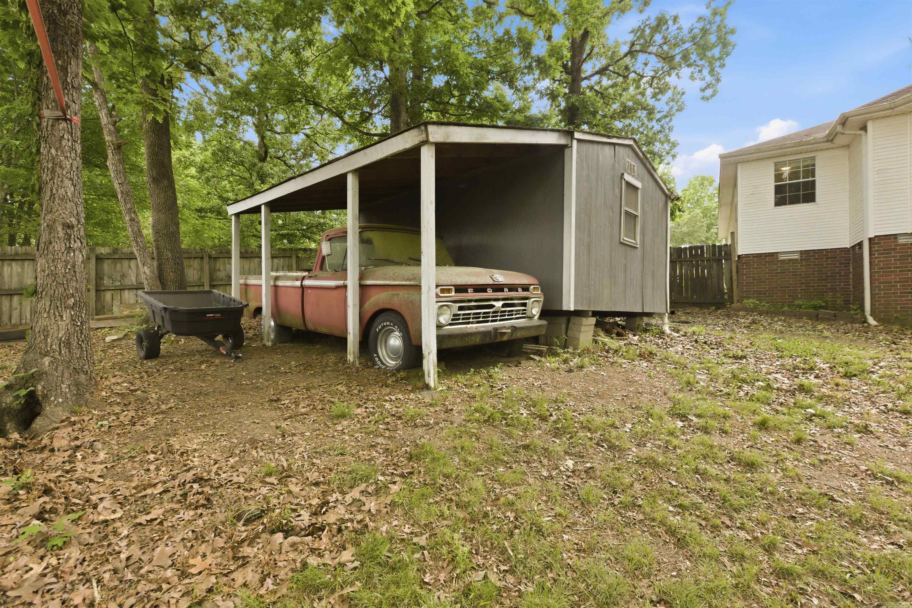 8 Mesa Verde  Maumelle, AR