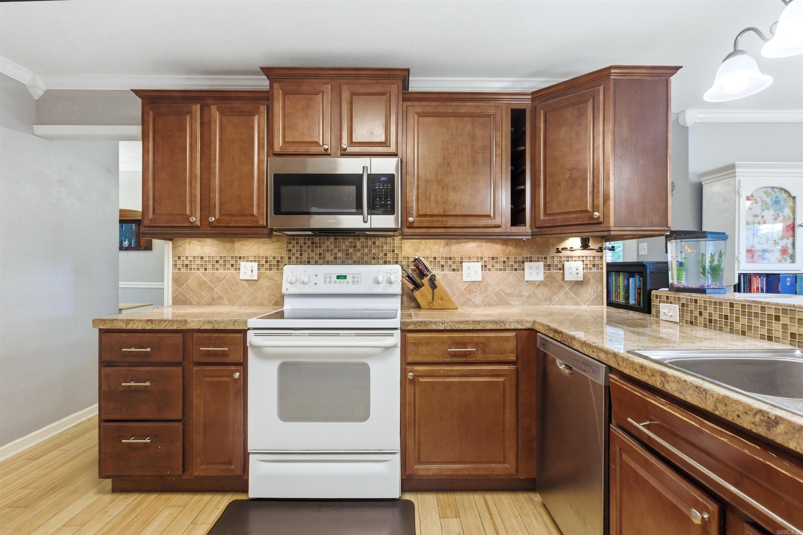 8 Mesa Verde  Maumelle, AR