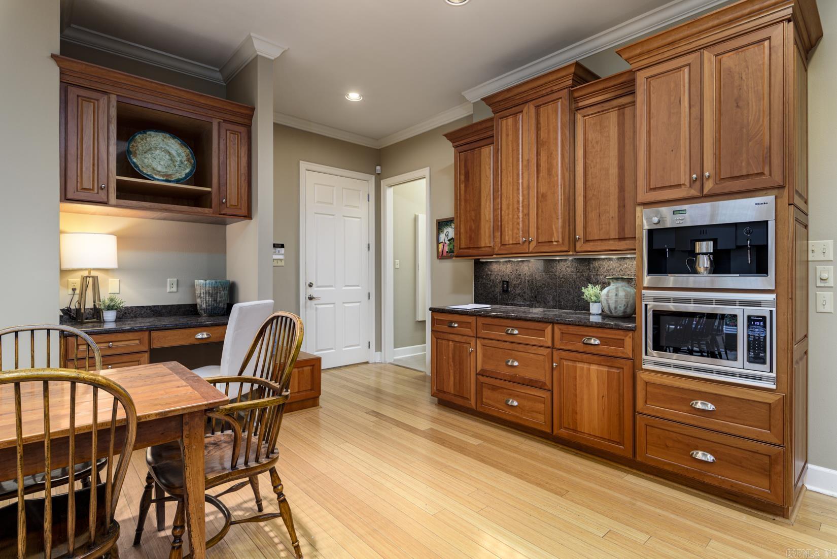 18 St Johns  Little Rock, AR