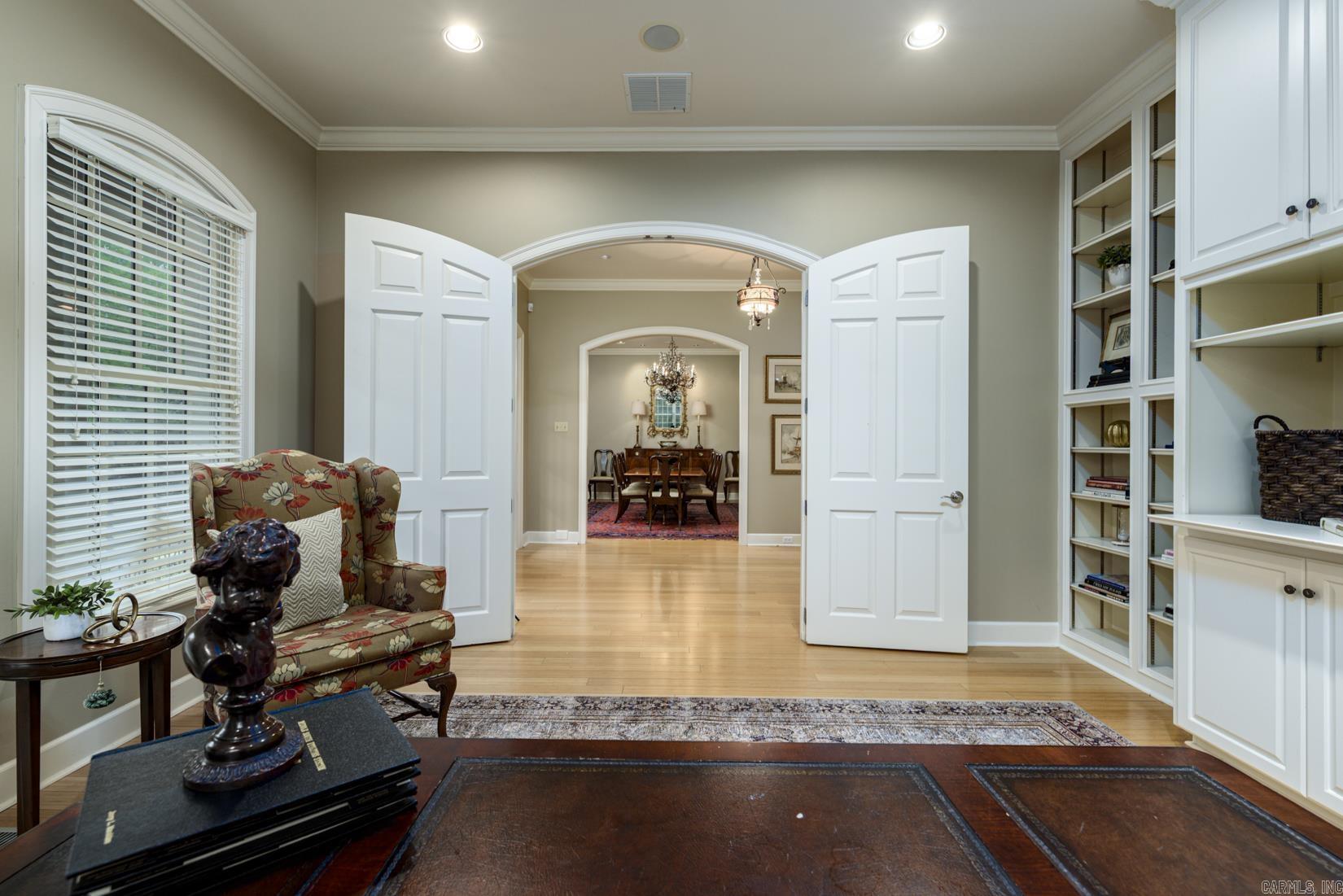 18 St Johns  Little Rock, AR