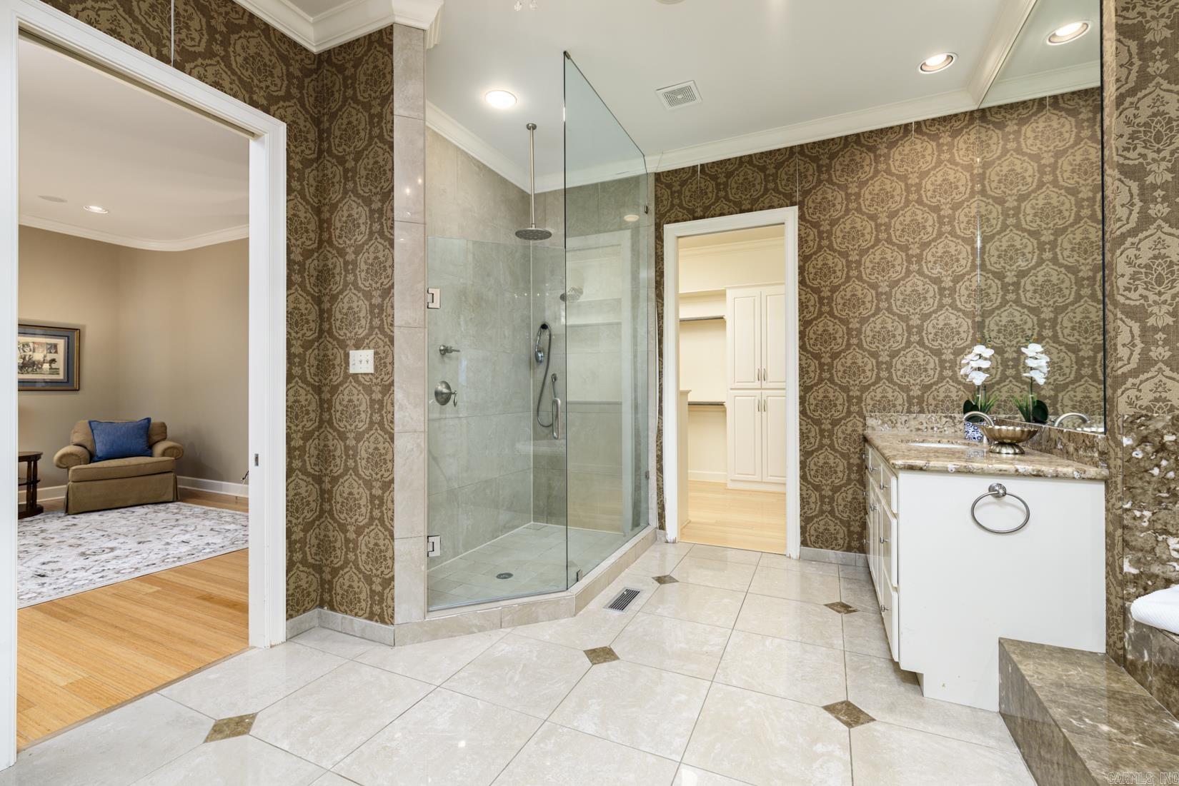 18 St Johns  Little Rock, AR