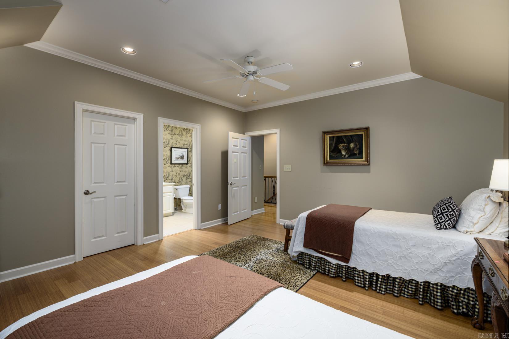 18 St Johns  Little Rock, AR