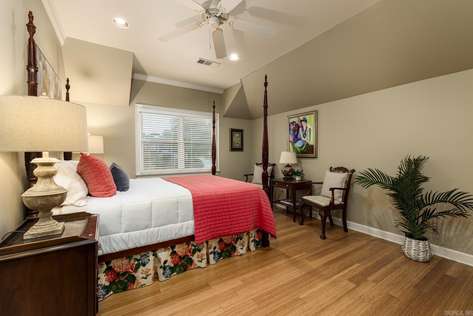 18 St Johns  Little Rock, AR