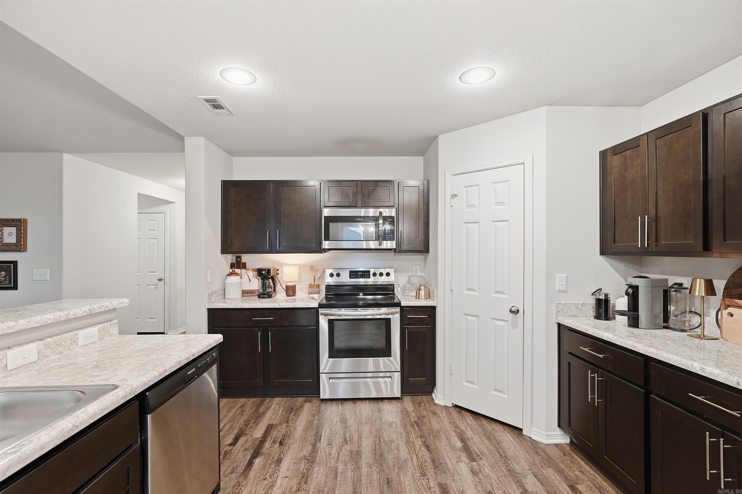 5056 Red Fox  Bauxite, AR