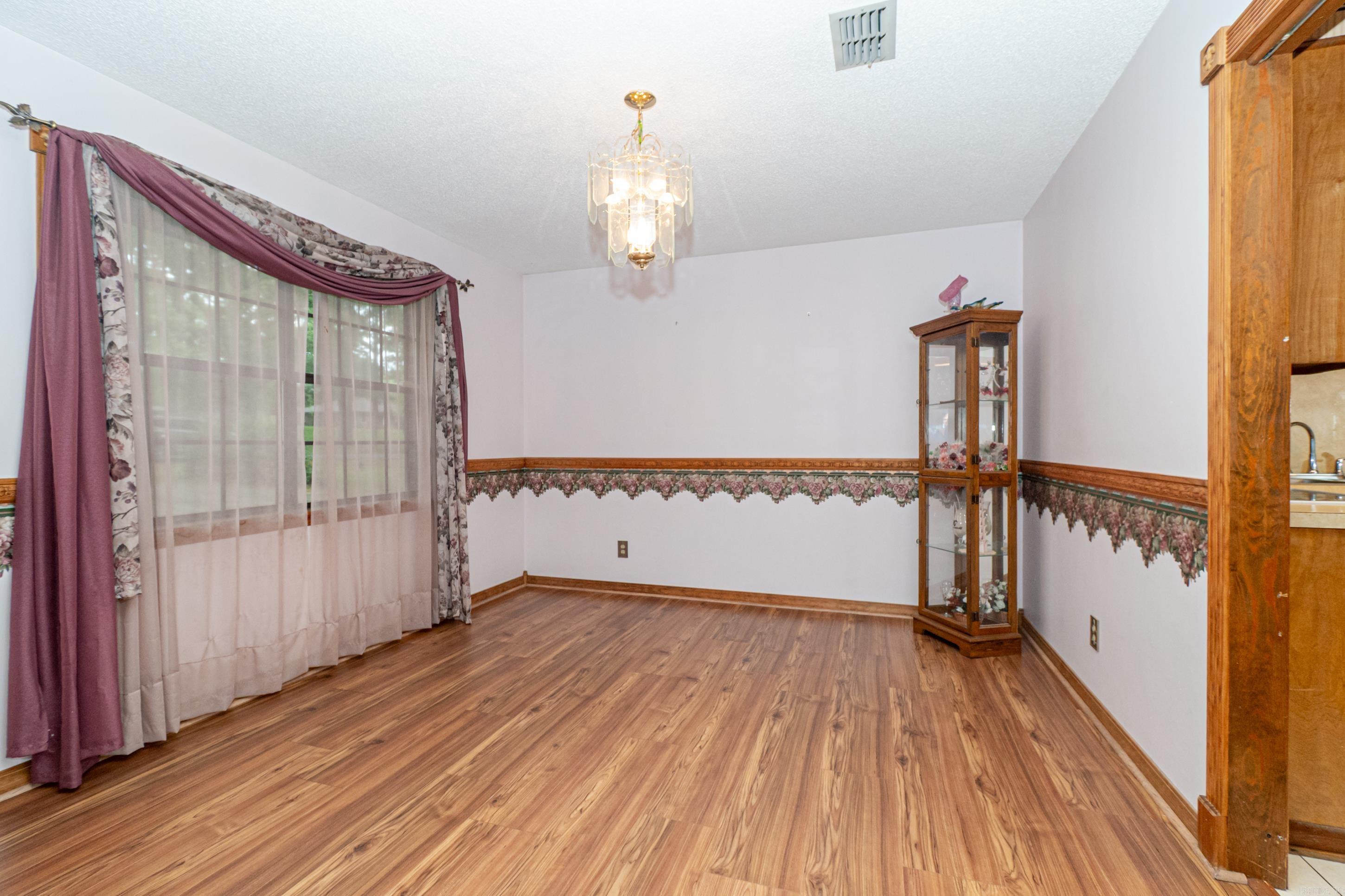 322 Evans Dr  El Dorado, AR