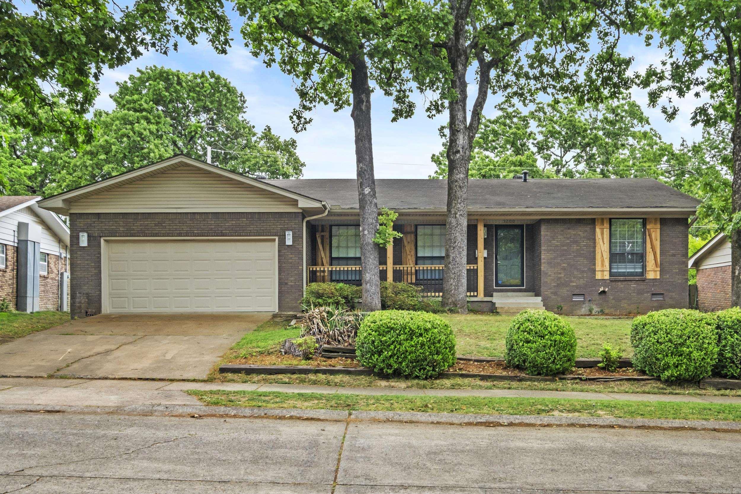 5200 Hampton  North Little Rock, AR