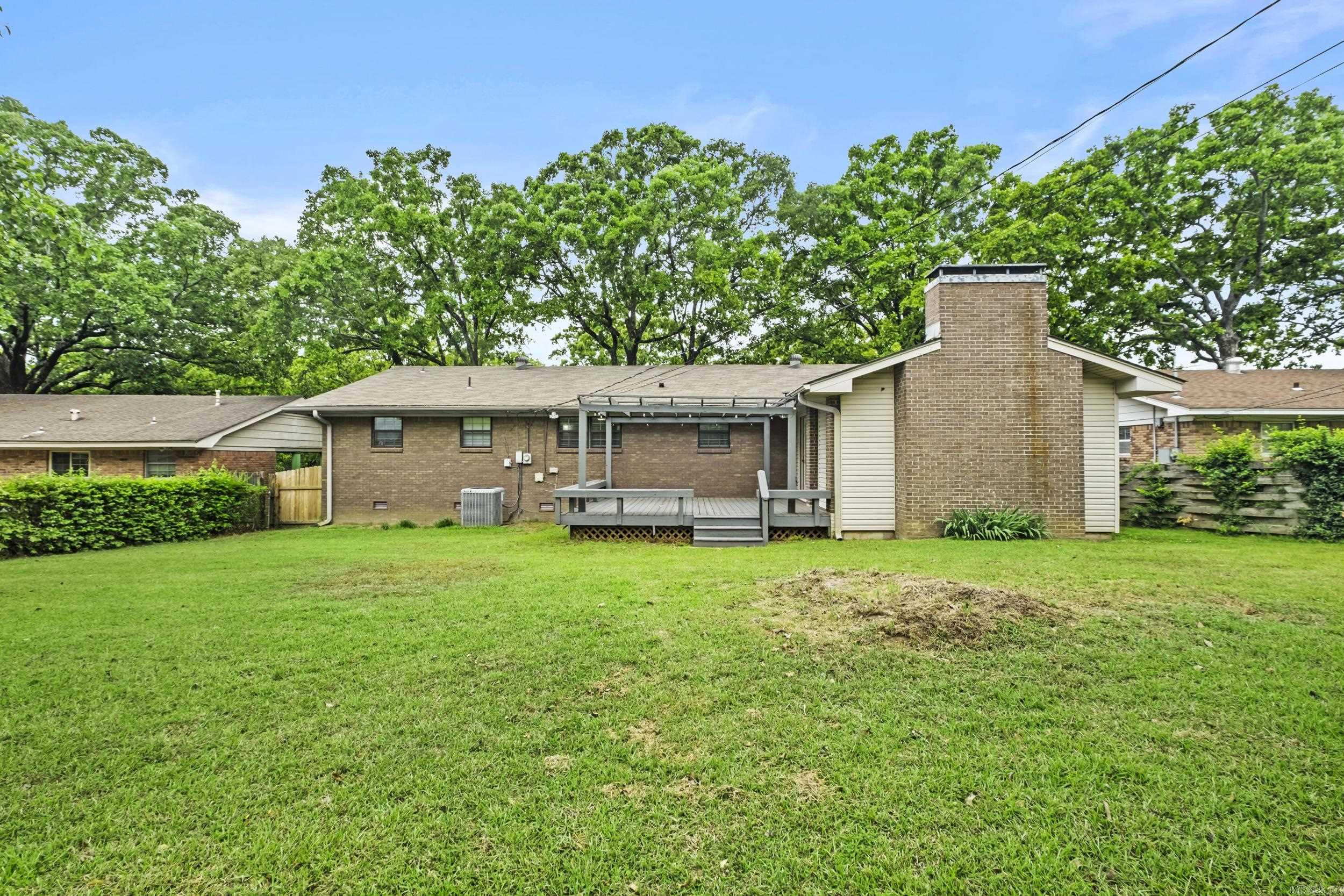 5200 Hampton  North Little Rock, AR