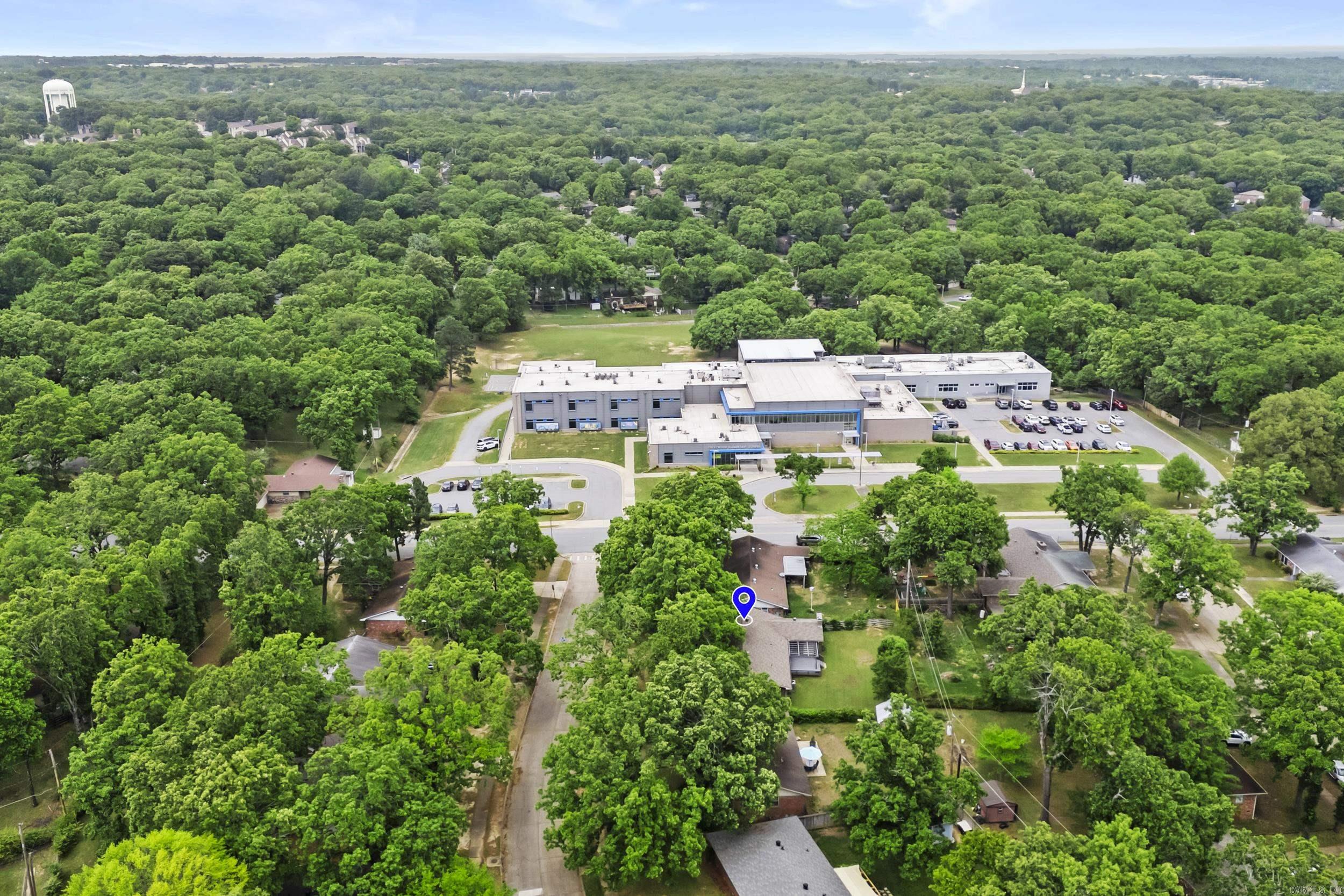 5200 Hampton  North Little Rock, AR