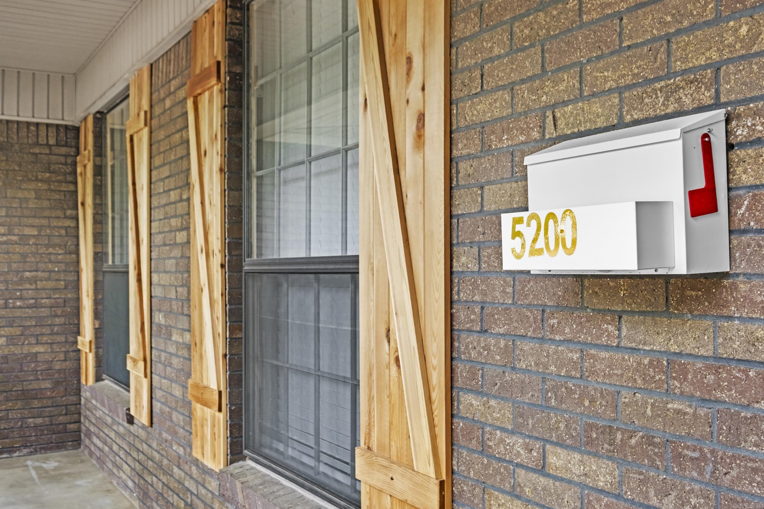 5200 Hampton  North Little Rock, AR