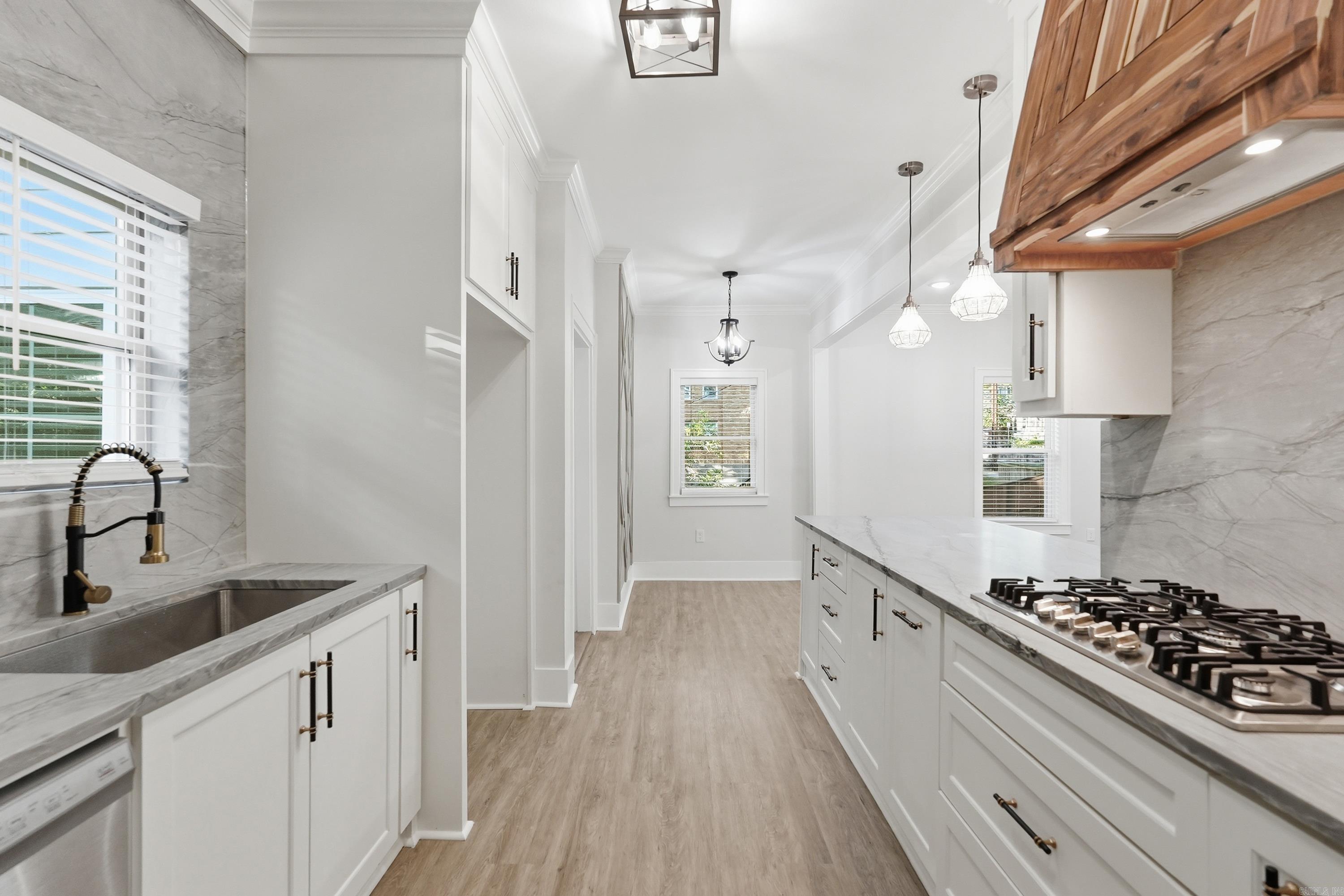 1109 Kavanaugh Blvd  Little Rock, AR