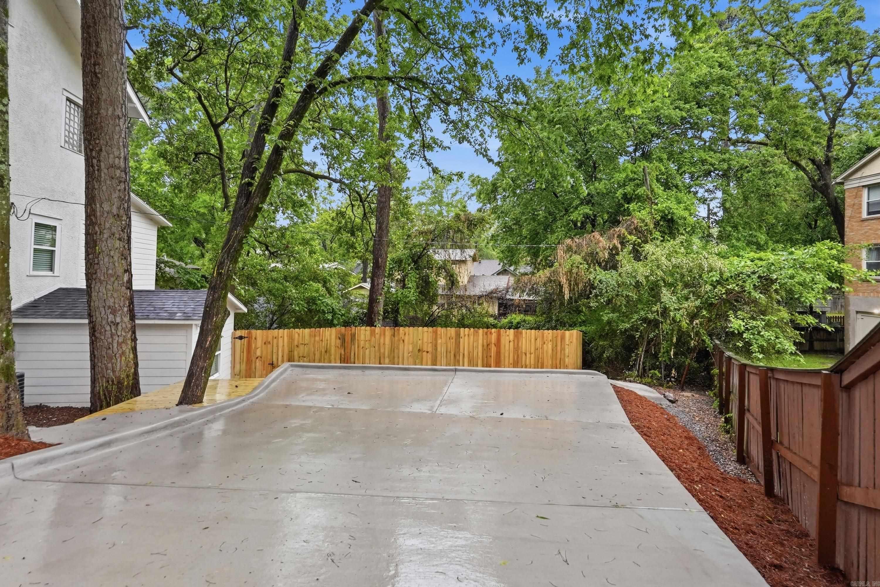 1109 Kavanaugh Blvd  Little Rock, AR