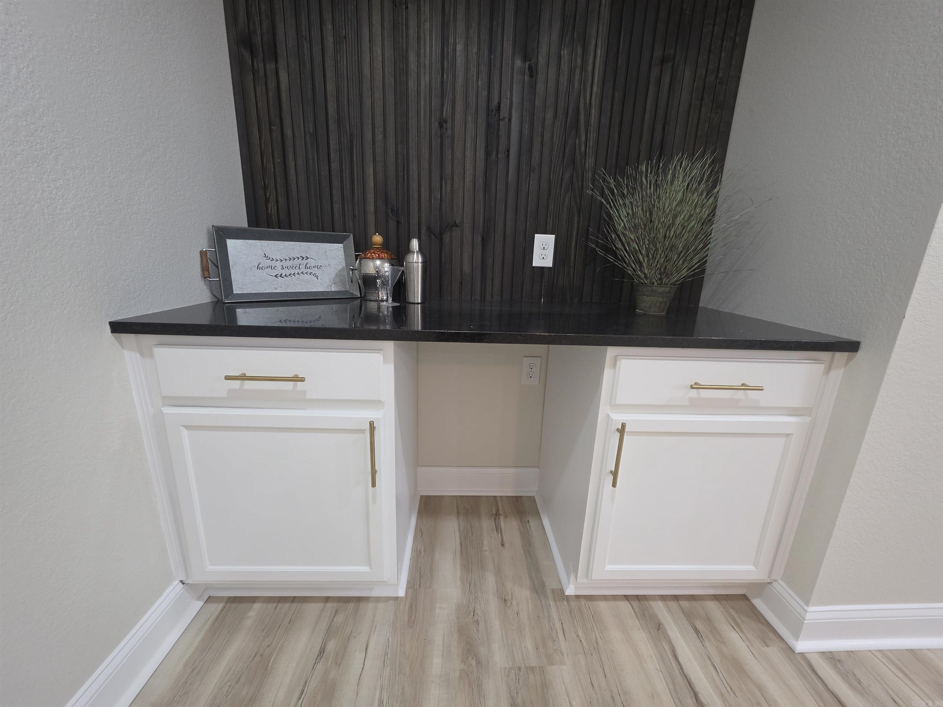 1 Belmar Dr Little Rock, AR 72209