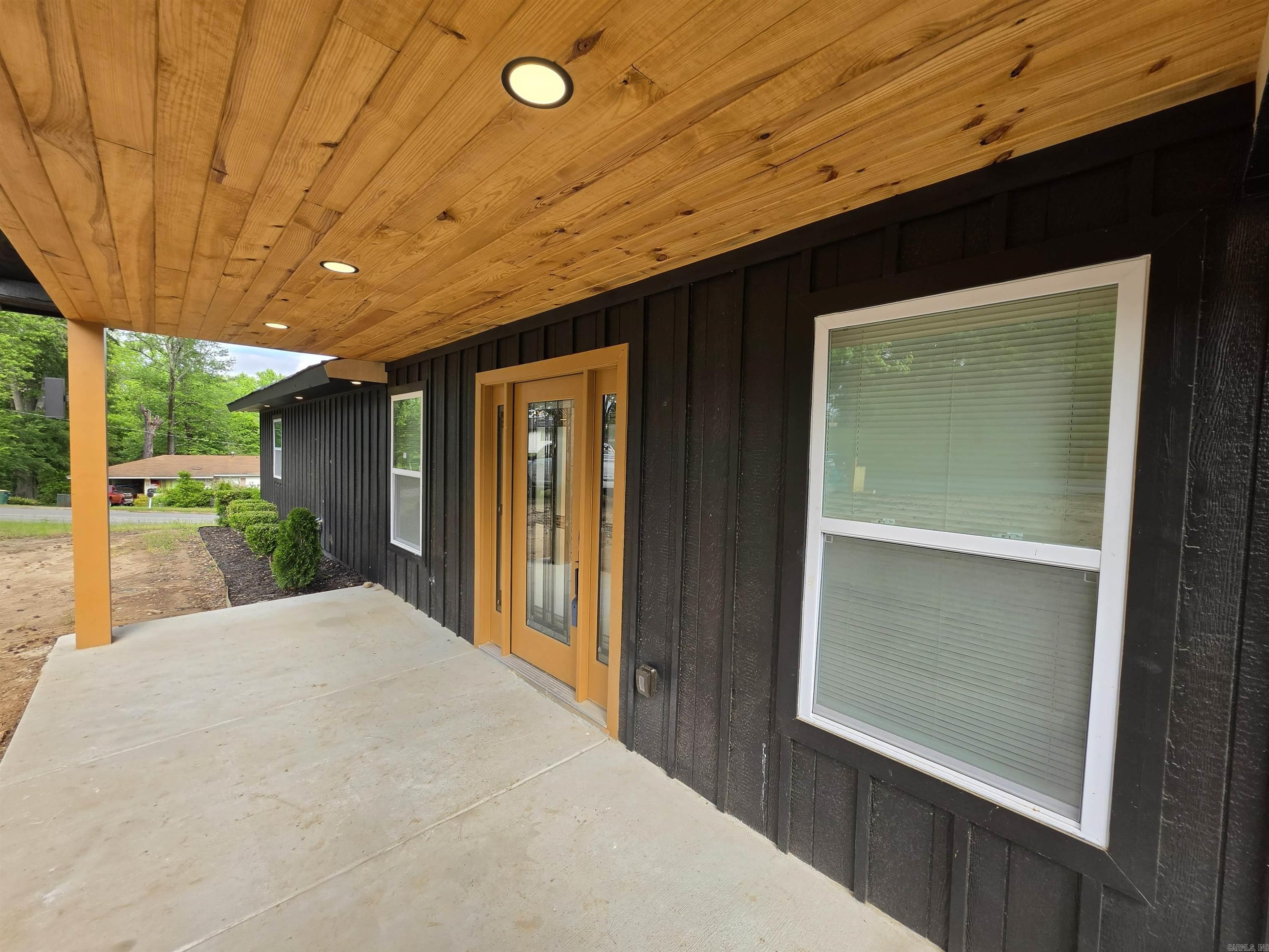 1 Belmar Dr  Little Rock, AR