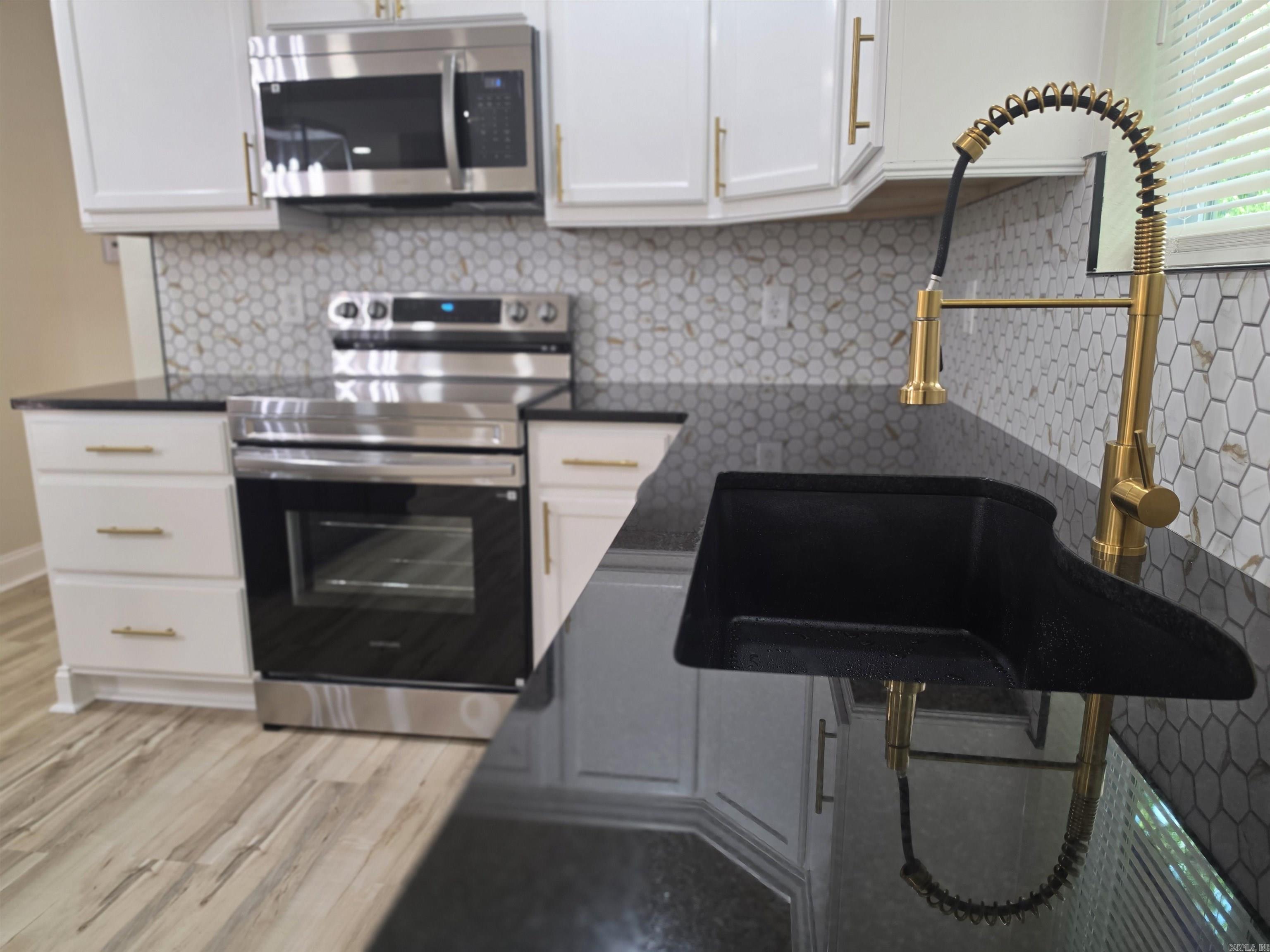 1 Belmar Dr Little Rock, AR 72209