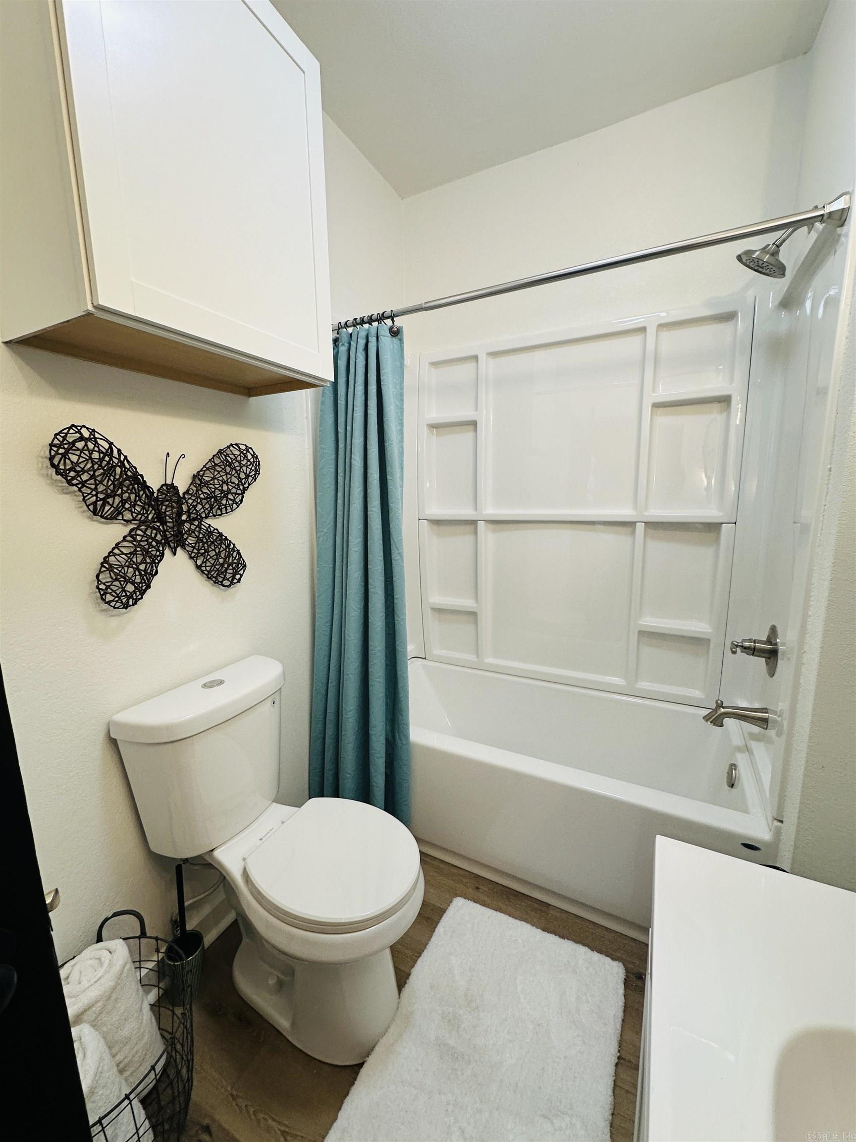 1828 Johnston  Conway, AR