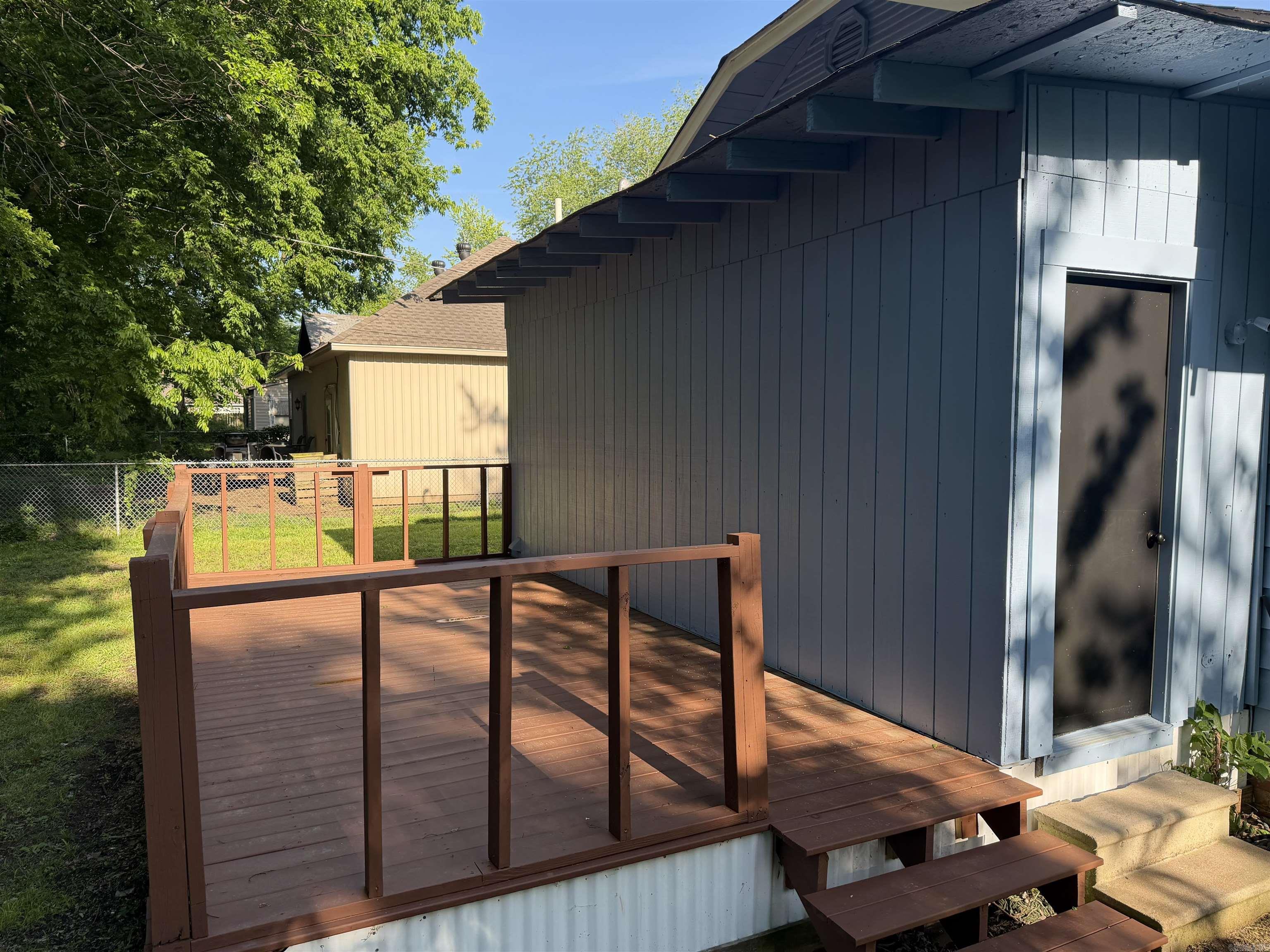 1828 Johnston  Conway, AR