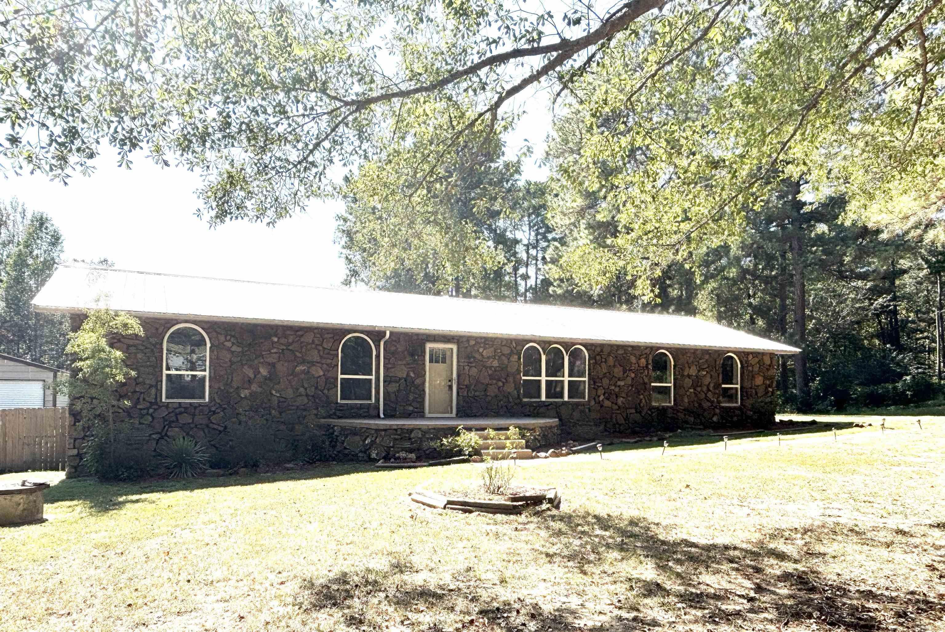 8919 McKim  Mabelvale, AR