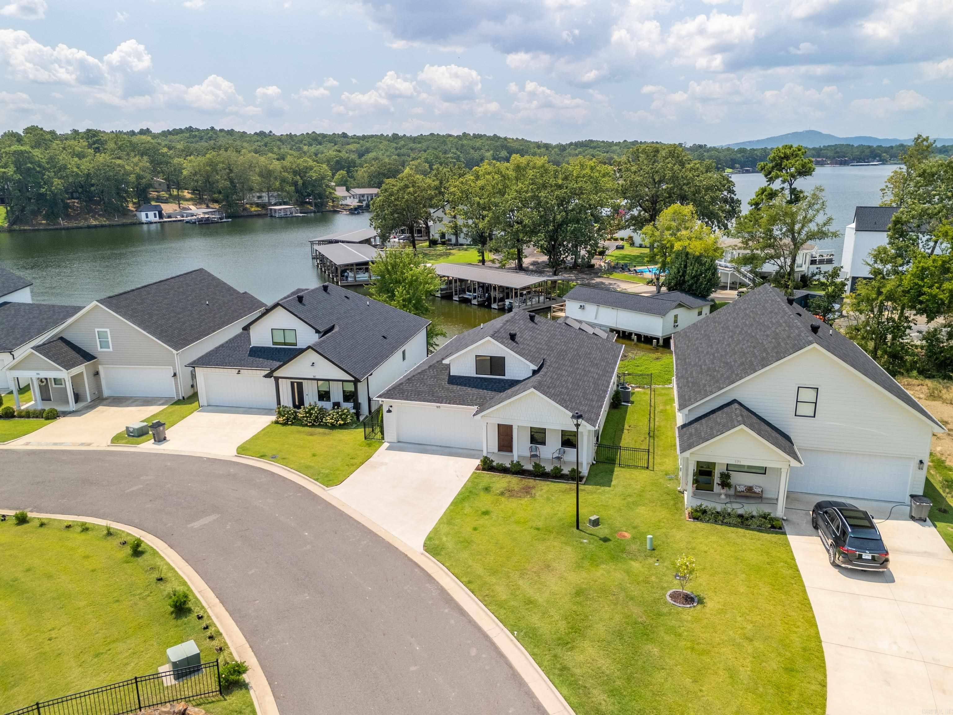 165 Clearwater  Hot Springs, AR