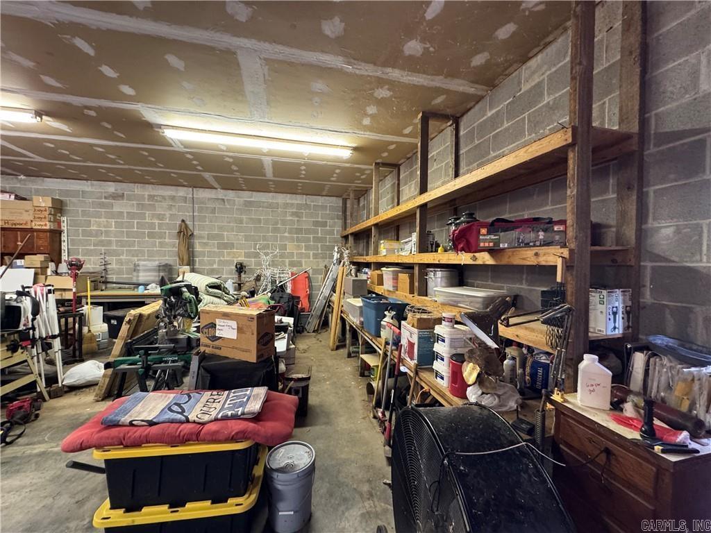 10109 White Oak  Dardanelle, AR