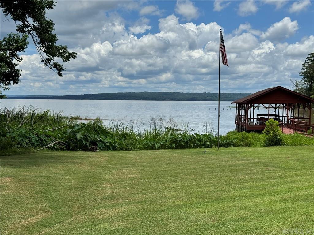 10109 White Oak  Dardanelle, AR