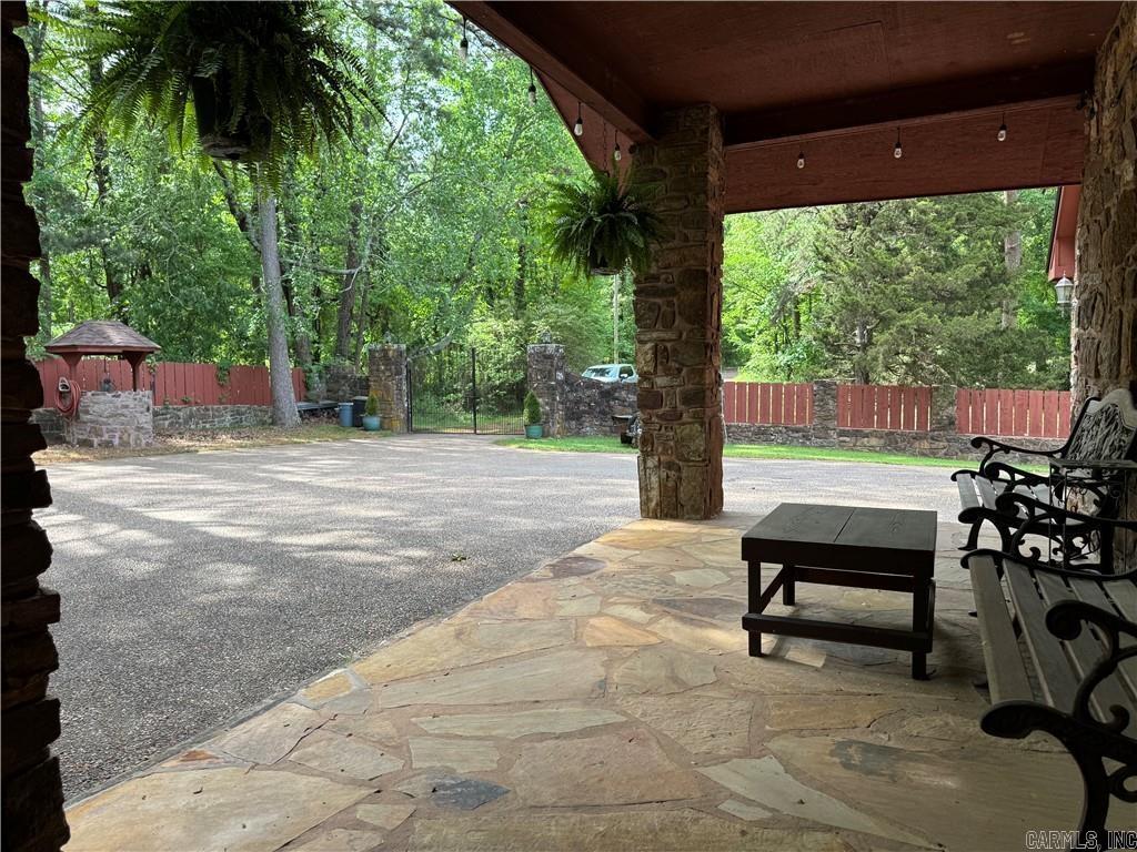 10109 White Oak  Dardanelle, AR