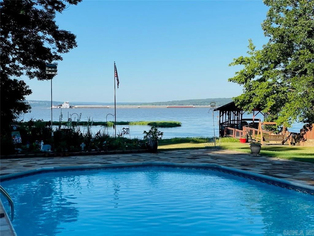 10109 White Oak  Dardanelle, AR